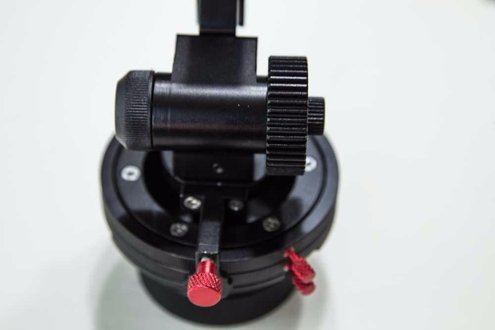 HS-2 Follow Focus with Hard Stops for Camera & Shoulder Rigs, 15mm Rod Quick Release Clamp customer photo 1