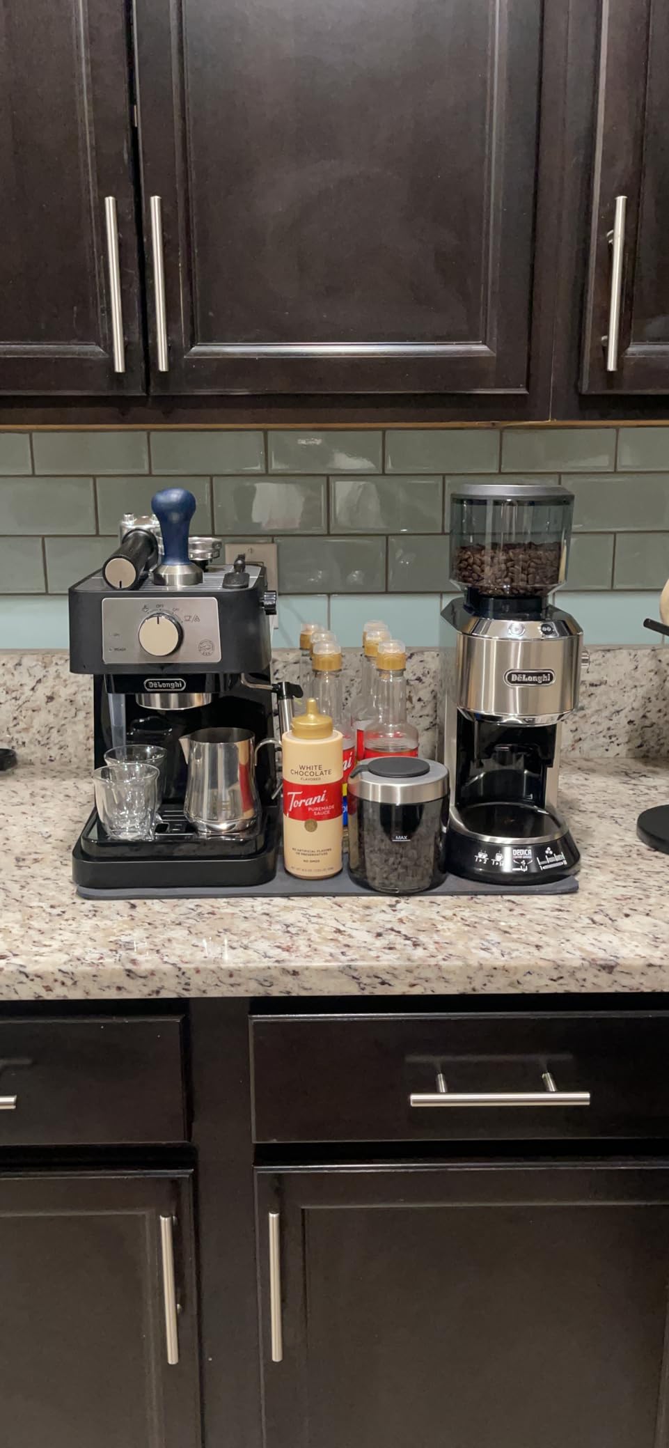 De'Longhi Dedica Conical Burr Grinder with Portafilter Attachment customer photo 1