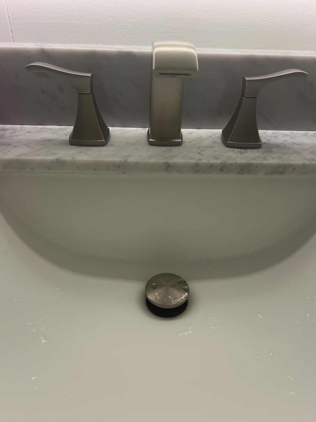 Pfister Venturi 8 in Widespread 3 Hole Bathroom Sink Faucet with Push & Seal Drain, Spot Defense Brushed Nickel Finish, 2 Handle Vanity Faucet for Sink LF049VNGS customer photo 1