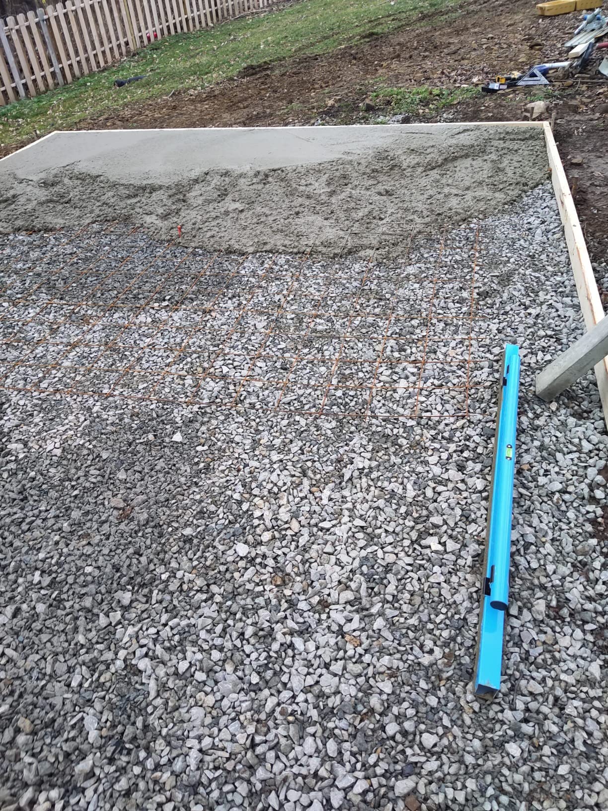 OX Pro 48 Inch Concrete Screed Board with Level Vial and Ergonomic Handle Grip - Made From Heavy Duty Structural Alloy - Lightweight & Reversible with Internal Strength Support Bars P021312 customer photo 1