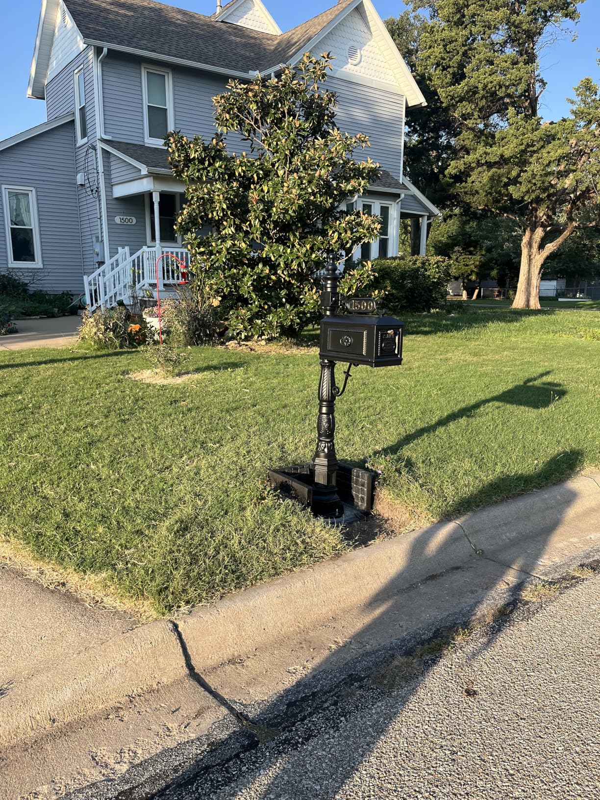 Heavy Duty Mailbox Classic Decorative Cast Aluminum Mail Box Postal Vertical Pedestal (Black) customer photo 1