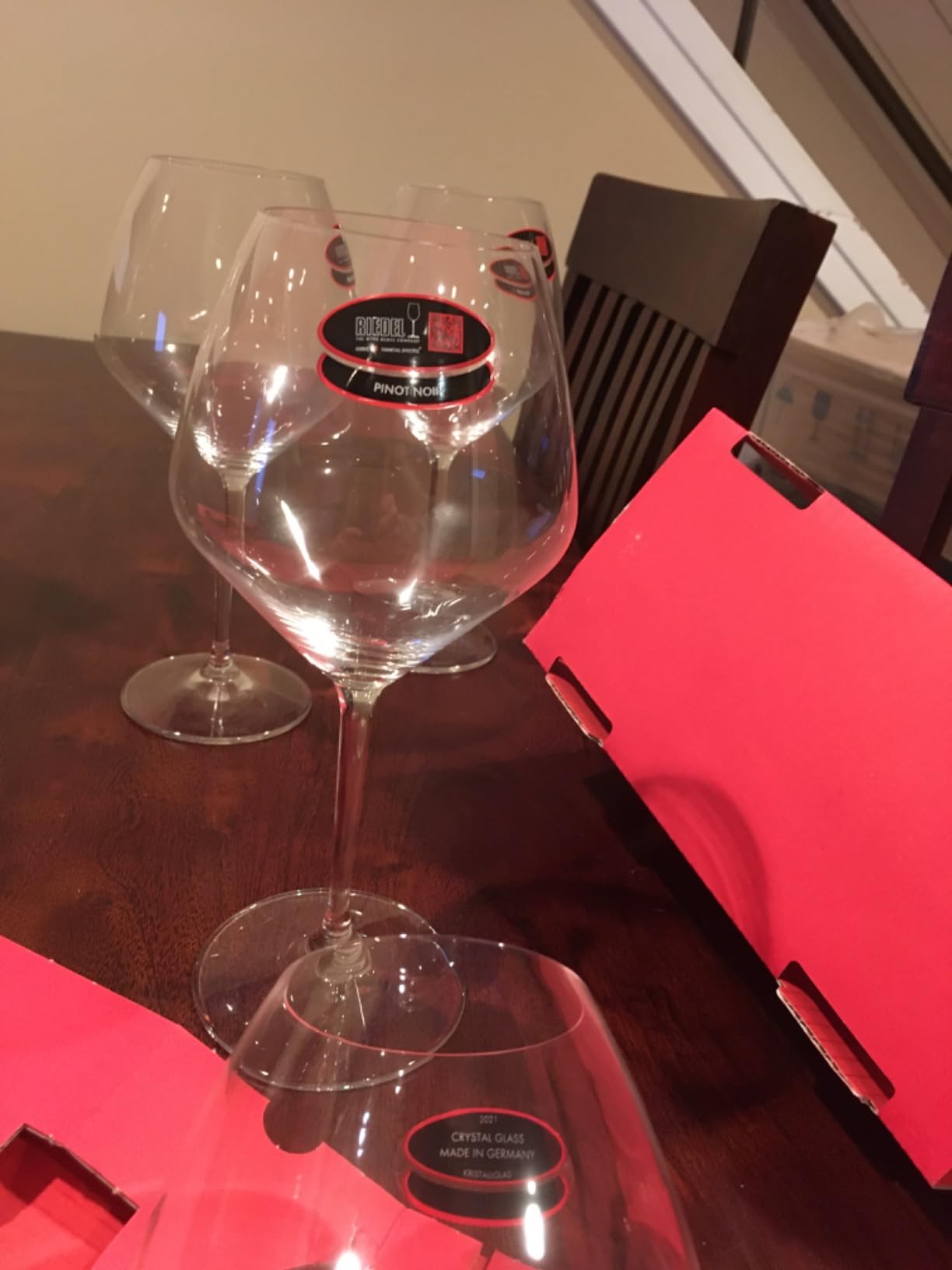 Riedel Extreme Pinot Noir Wine Glasses, Set of 4, Crystal Red Wine Glasses customer photo 1