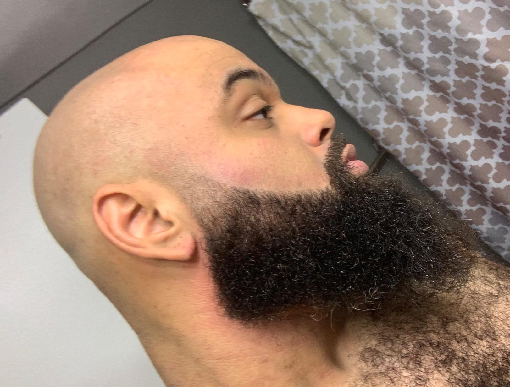 Shea Moisture Beard Care Gift Set - Natural Beard Oil & Beard Balm Scented with Essential Oils, Gift for Men (2 Piece Set) customer photo 2