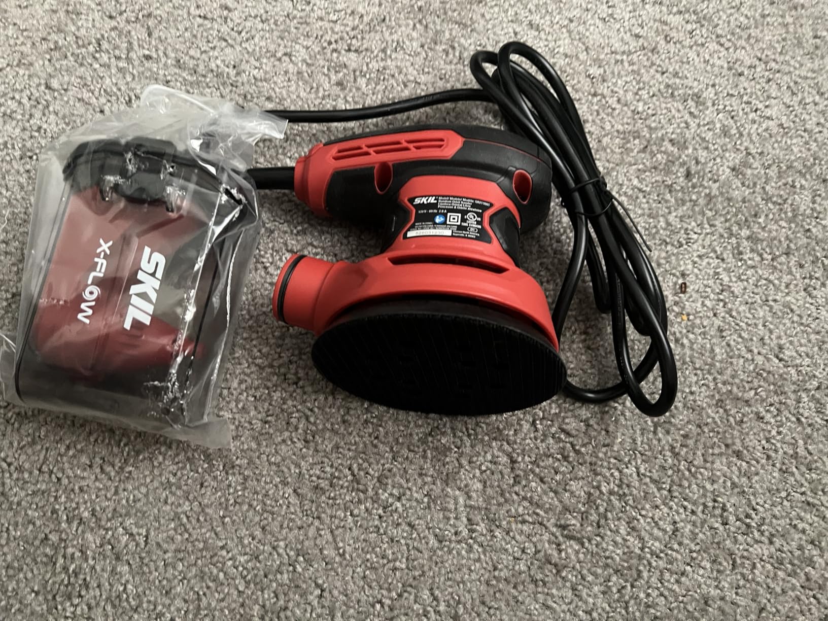 SKIL 5 Inch Random Orbital Sander with Cyclonic Dust Box & 3pc Sanding Sheet - SR211601 customer photo 2