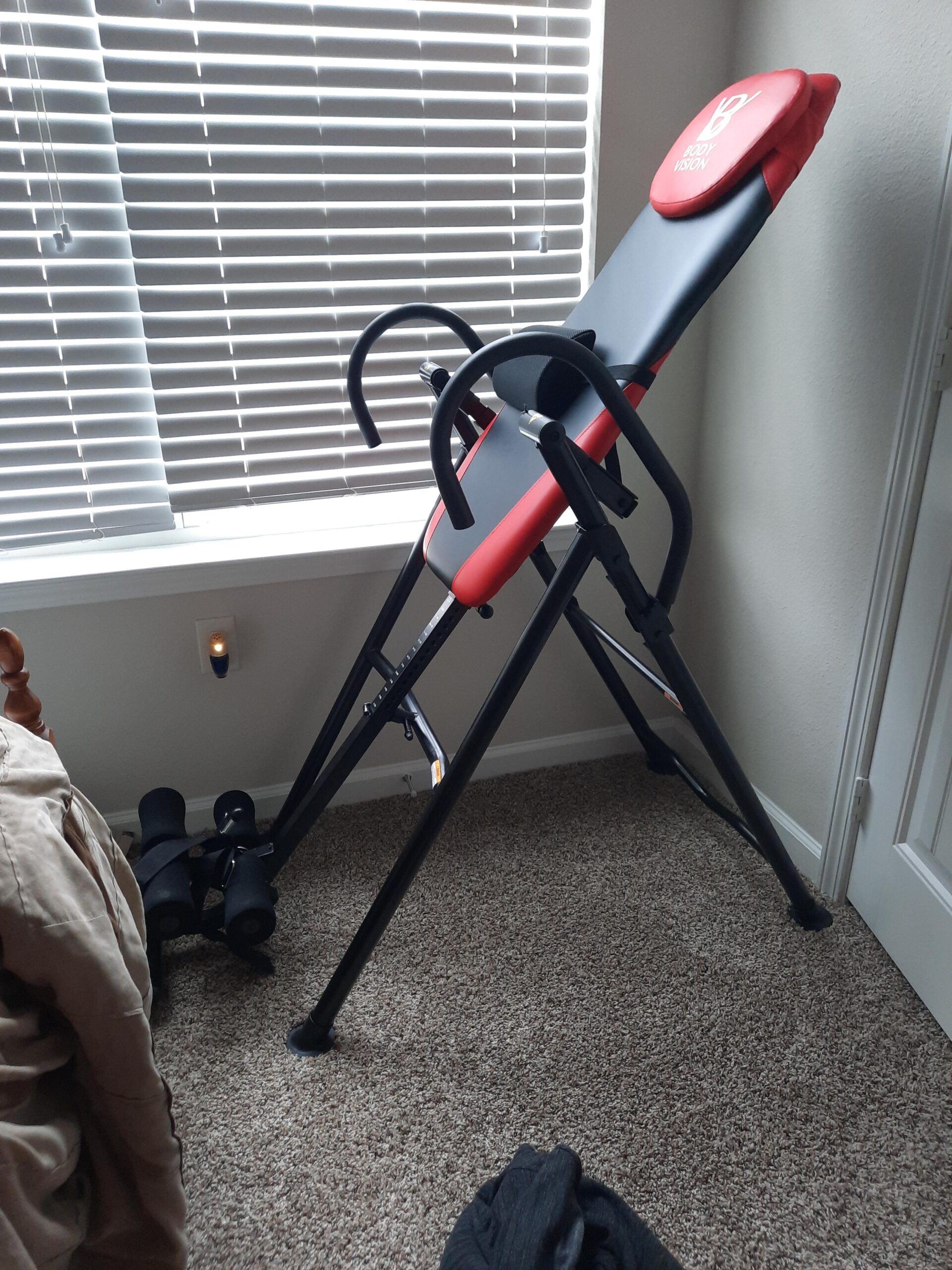Body Vision IT9550 Deluxe Inversion Table with Adjustable Head Rest & Lumbar Support Pad, - Heavy Duty up to 250 lbs., Red customer photo 1