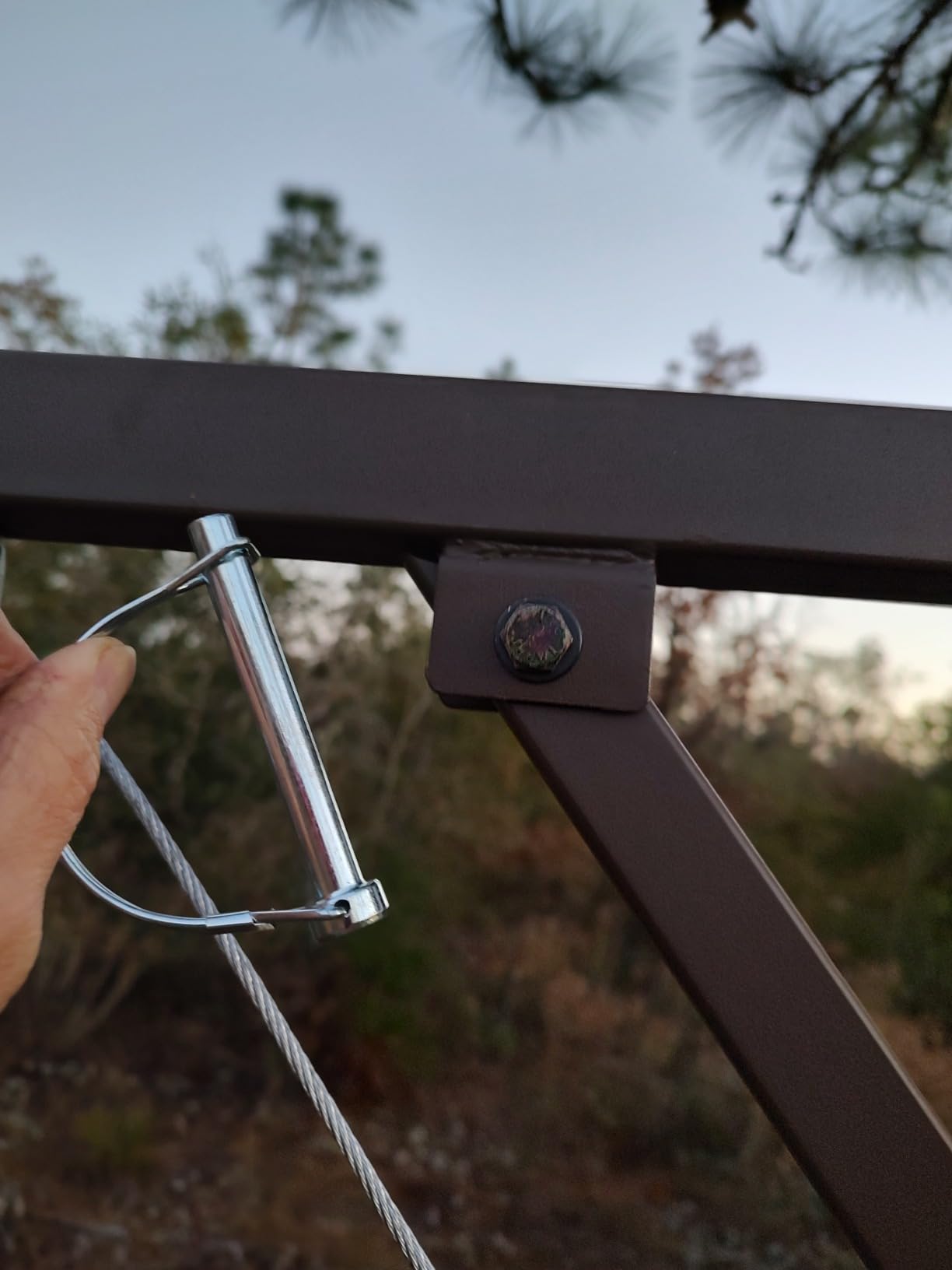 Guide Gear Tree Mounted Deer Hoist Stand for Hunting, Game Hanger for Hide Skinning, Field Dressing customer photo 2