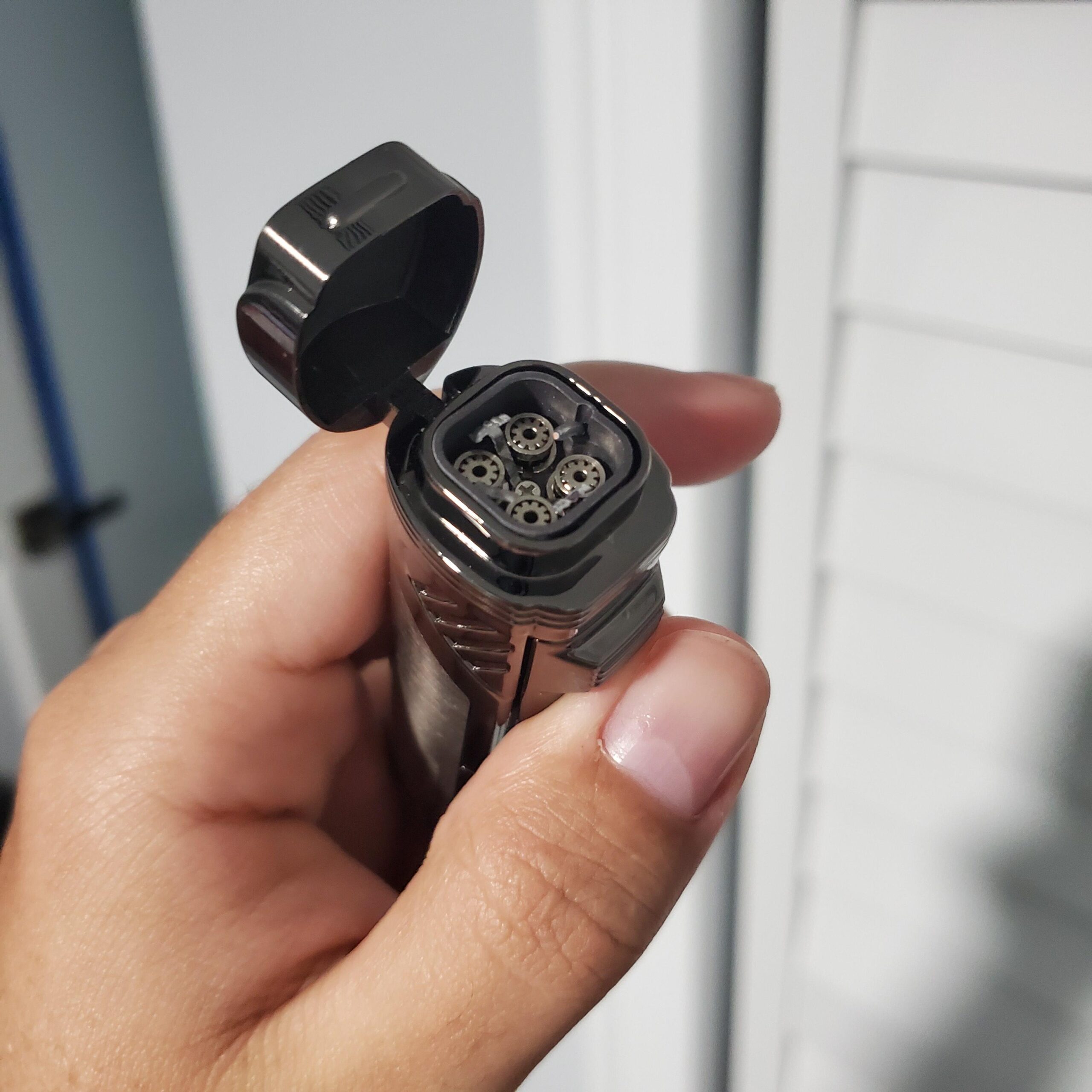 TOMOLO Torch Lighter Quadruple 4 Jet Flame Refillable Butane Cigar Lighter with Cigar Punch,Gift Box(Gunmetal) customer photo 2