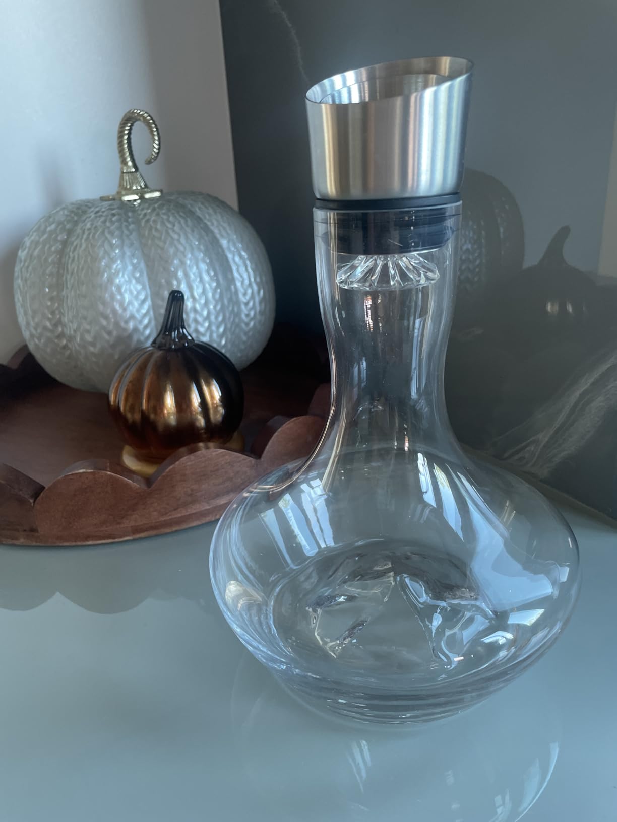 YouYah Iceberg Wine Decanter Set with Aerator Filter, Drying Stand and Cleaning Beads, Red Wine Carafe, 100% Hand Blown Lead-free Crystal Glass (1400ML) customer photo 1