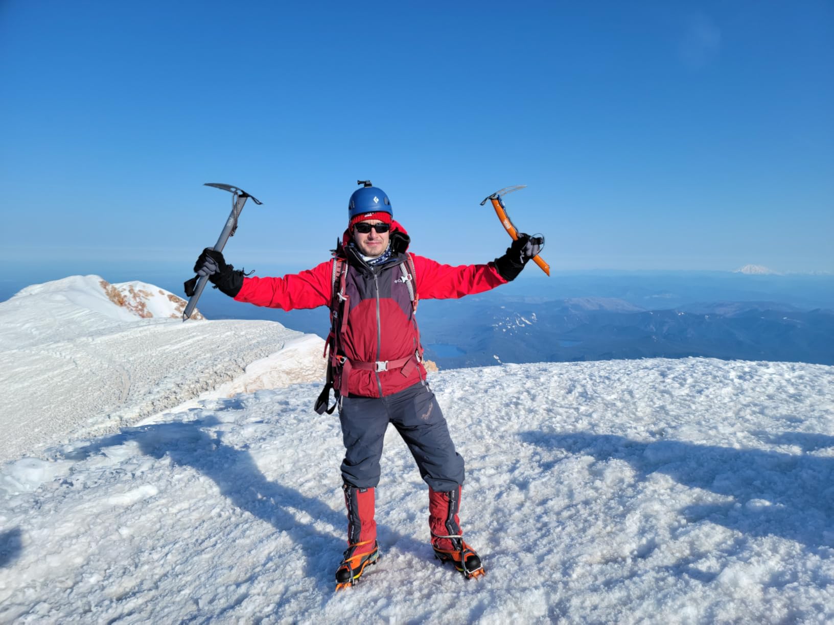 Ice Climbing Axe by Petzl (Glacier) customer photo 1