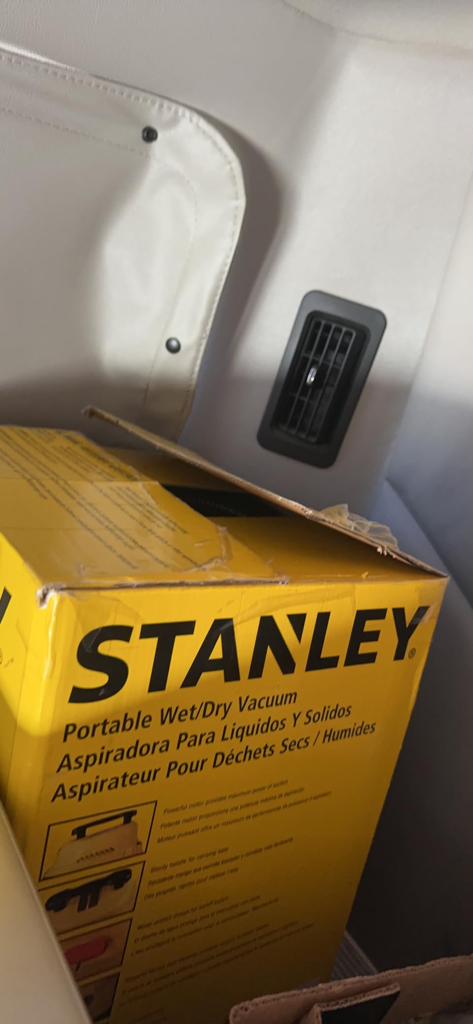 STANLEY 3 Gallon Wet Dry Vacuum, 3 Peak HP Poly 2 in 1 Shop Vac customer photo 1