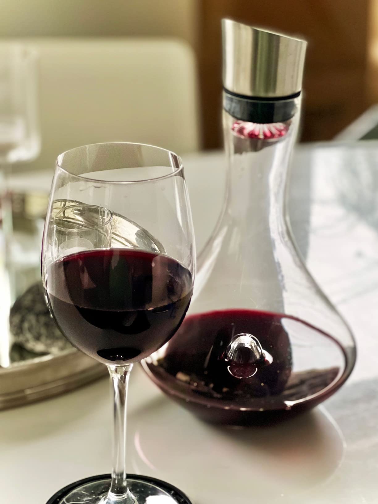 YouYah Wine Decanter Set, Red Wine Carafe with Built-in-Aerator, Wine Aerator, Stainless Steel Pourer Lid, Filter, 100% Hand Blown Lead-free Crystal Glass customer photo 2