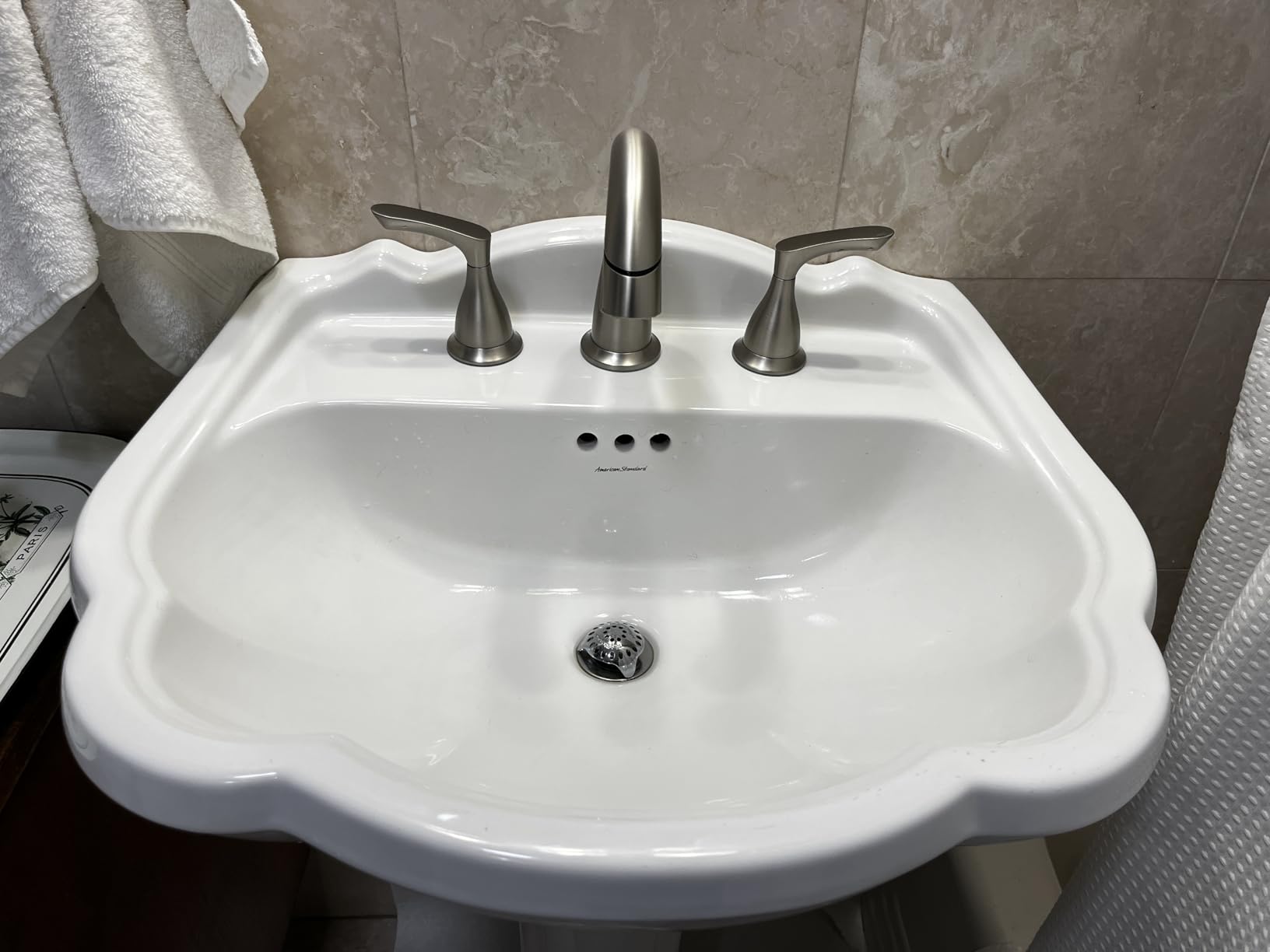 Delta Faucet Broadmoor Pull Down Bathroom Faucet Brushed Nickel, Widespread Bathroom Faucet 3 Hole with Magnetic Docking, SpotShield Stainless 35765LF-SPPD customer photo 2