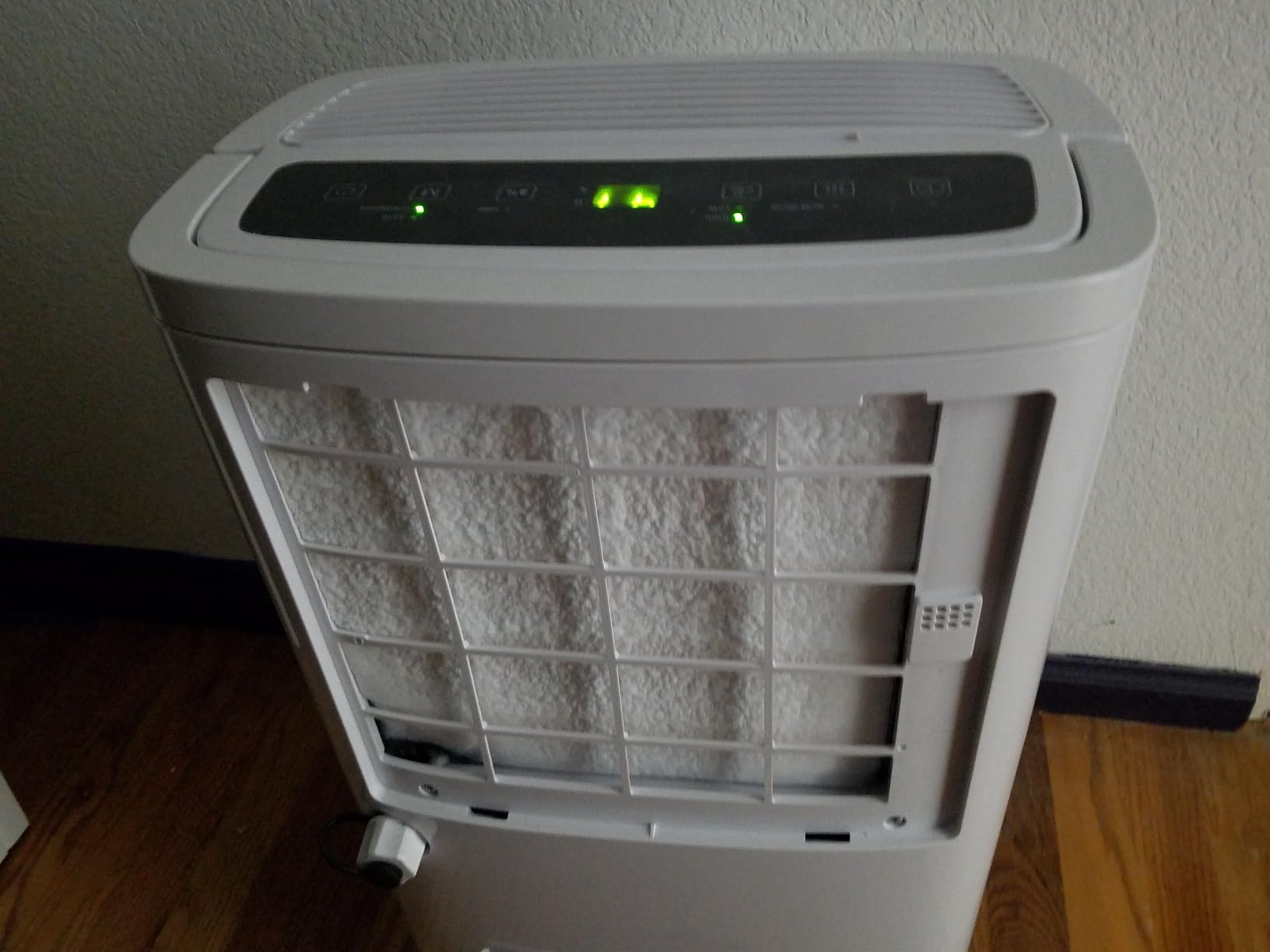 Shinco 7,000 Sq.Ft Energy Star Dehumidifier with Pump and WIFI, Ideal for Large Industrial Rooms and Home Basements, Efficient Moisture Removal and Humidity Control, 1.85 Gallons Water Tank customer photo 2
