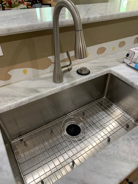 Ruvati 31-inch Undermount Kitchen Sink - 16 Gauge Stainless Steel kitchen Sink Single Bowl with Brushed Finish hides scratches, Easy-to-Clean Undermount Sinks - RVM5931 customer photo 1