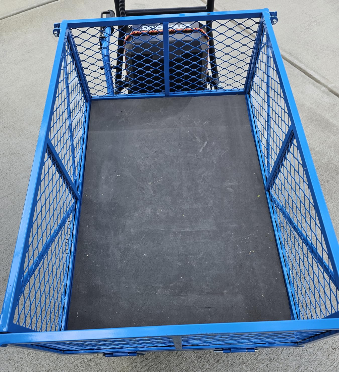 Landworks Utility Service Cart Wheelbarrow Power Wagon, Super Duty Electric 48V DC Li-Ion Battery Powered, 500 lbs Load & 1000+ lbs Hauling Capacity customer photo 1