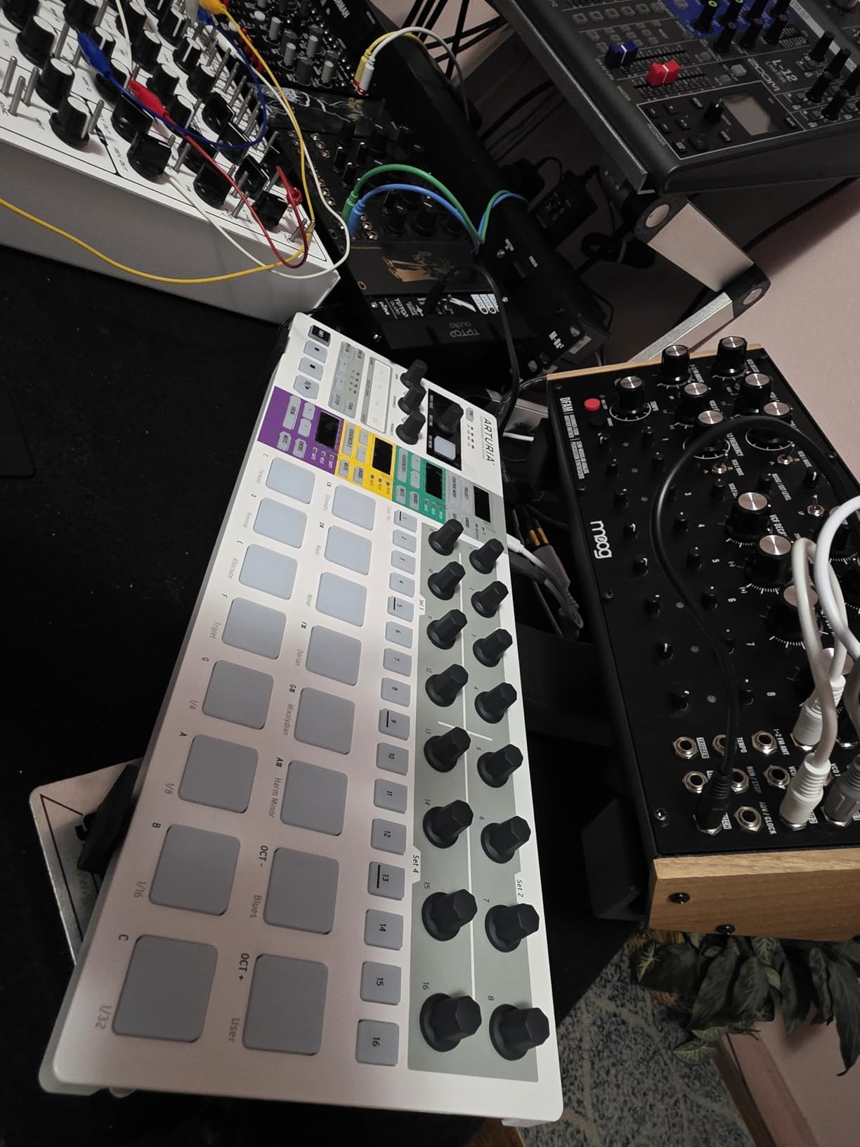 Arturia KeyLab 88 MkII 88 Key Weighted USB MIDI Keyboard Controller - Aftertouch, Velocity Sensitive, Hammer-Action, Piano Feel, With 16 Drum Pads, 9 Faders, 9 Knobs and Analog Lab V Software Included customer photo 1