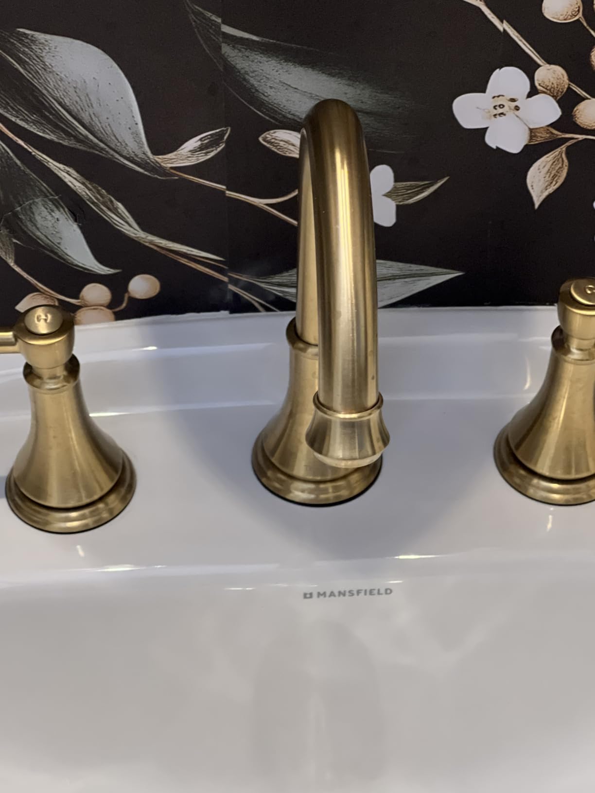 TimeArrow Chrome Two Handle 8 inch Widespread Bathroom Sink Faucet 3 Holes with Pop-Up Drain, High Arc Modern Bathroom Vanity Faucet with Brass 360 Degree Swivel Spout, TAF830Y-CP customer photo 2