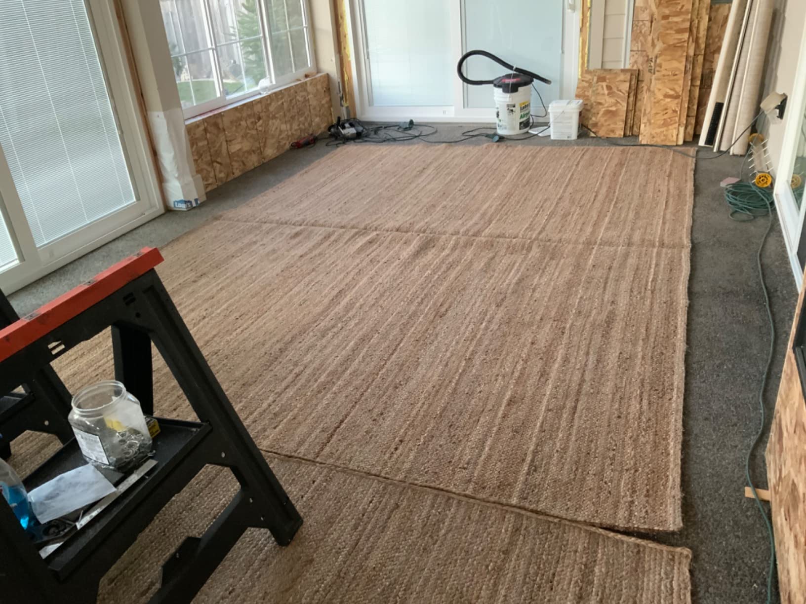 FRELISH DECOR Handwoven Jute Area Rug - 5 feet Round - Natural Yarn - Rustic Vintage Beige Braided Reversible Rug - Eco Friendly Rugs for Bedroom - Kitchen - Living Room - Farmhouse (5' Round) customer photo 1