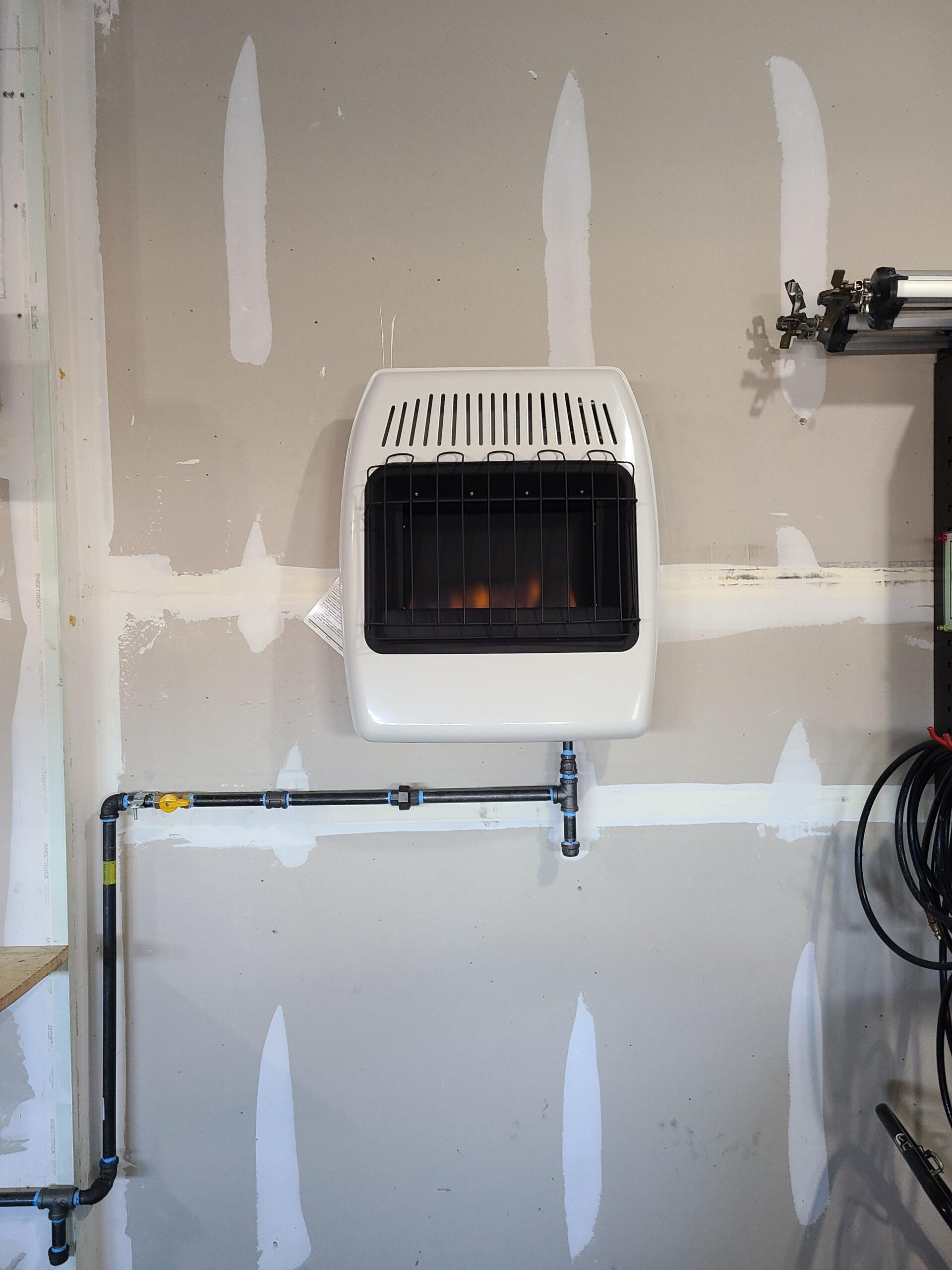 20,000 BTU Natural Gas Blue Flame Vent Free Wall Heater customer photo 2