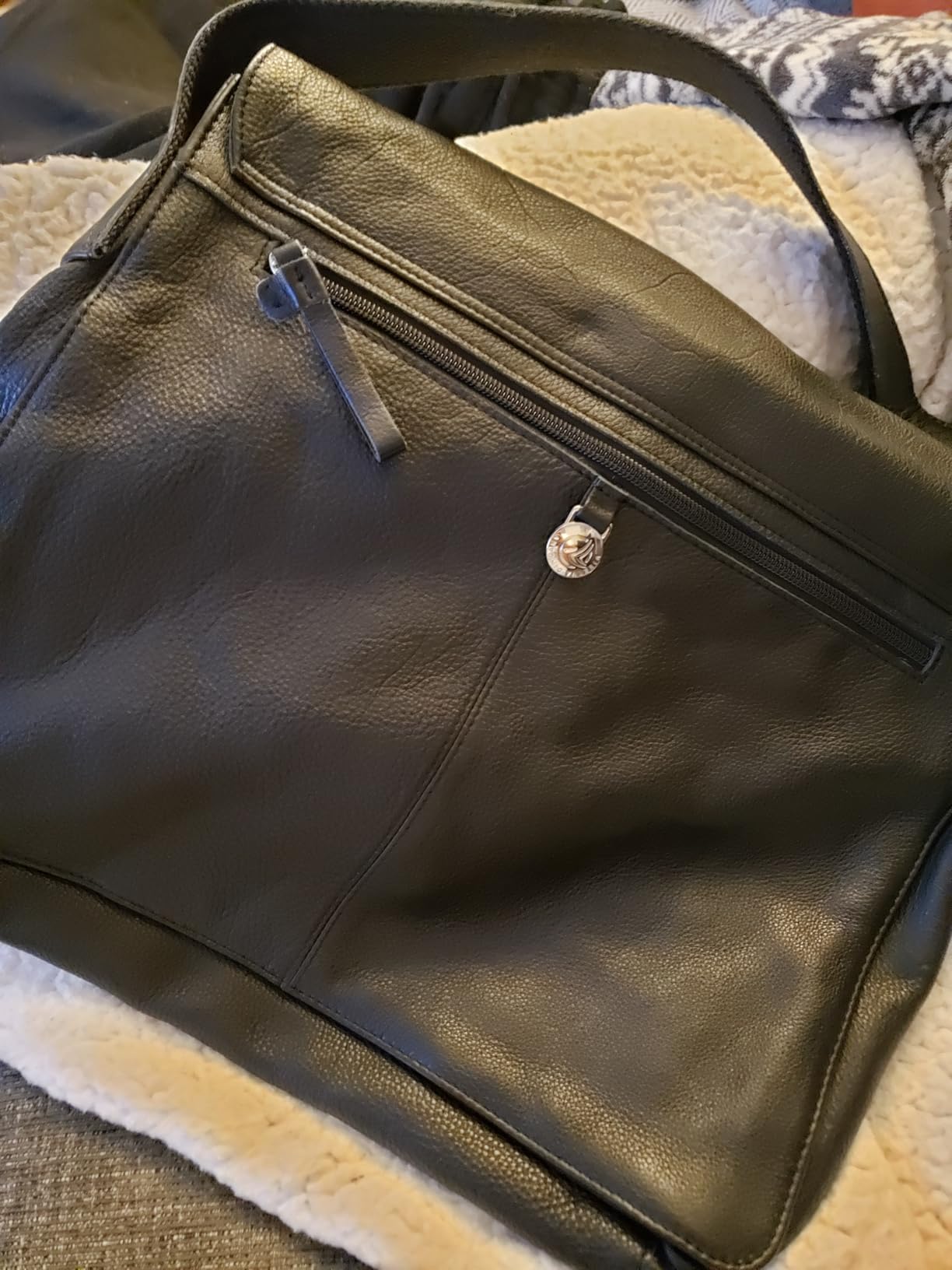 Antonio Valeria Albert Premium Leather Messenger Bag for Men customer photo 2