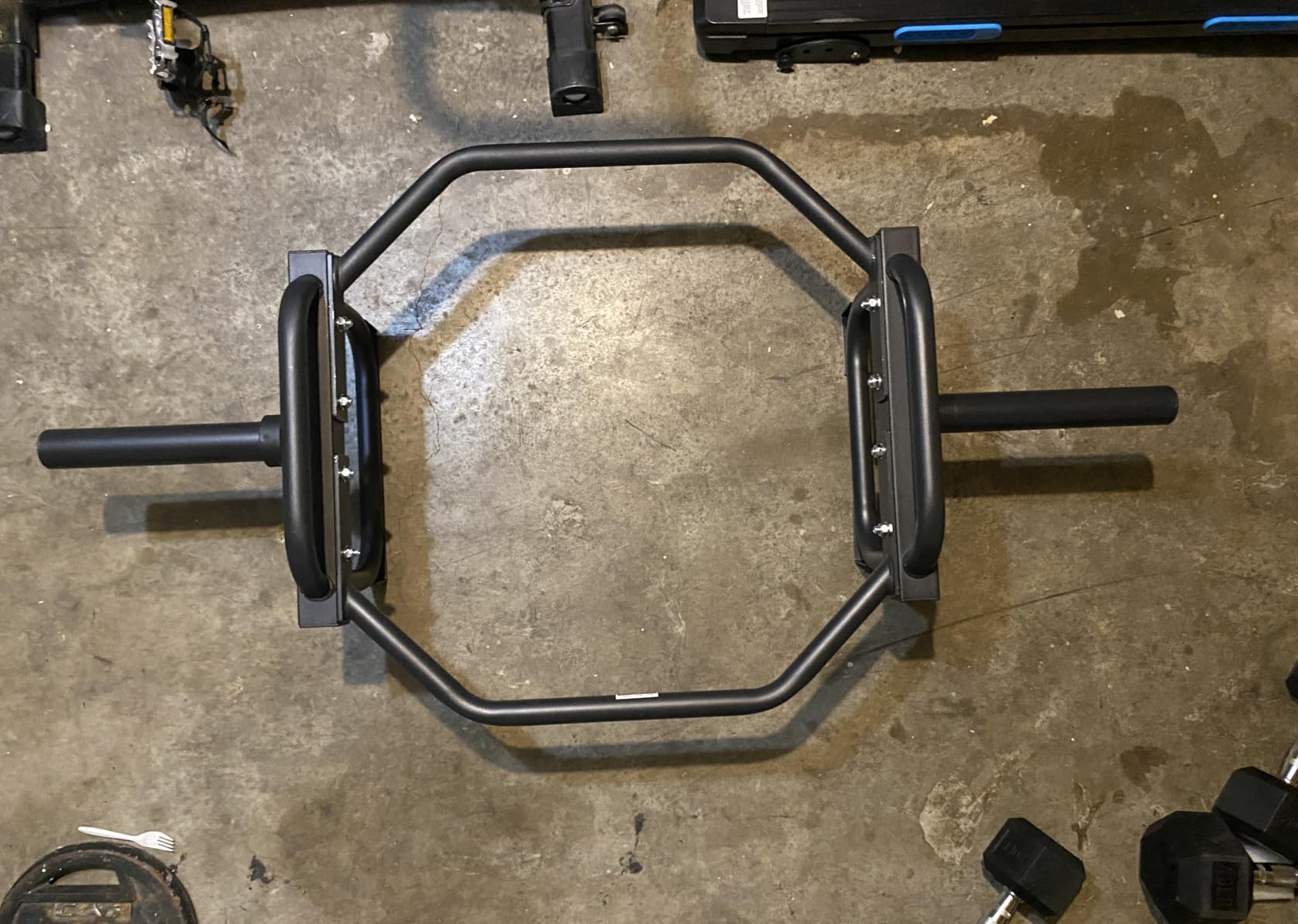 CAP Barbell Olympic Trap Bar and Shrug Bar for Deadlifts customer photo 1