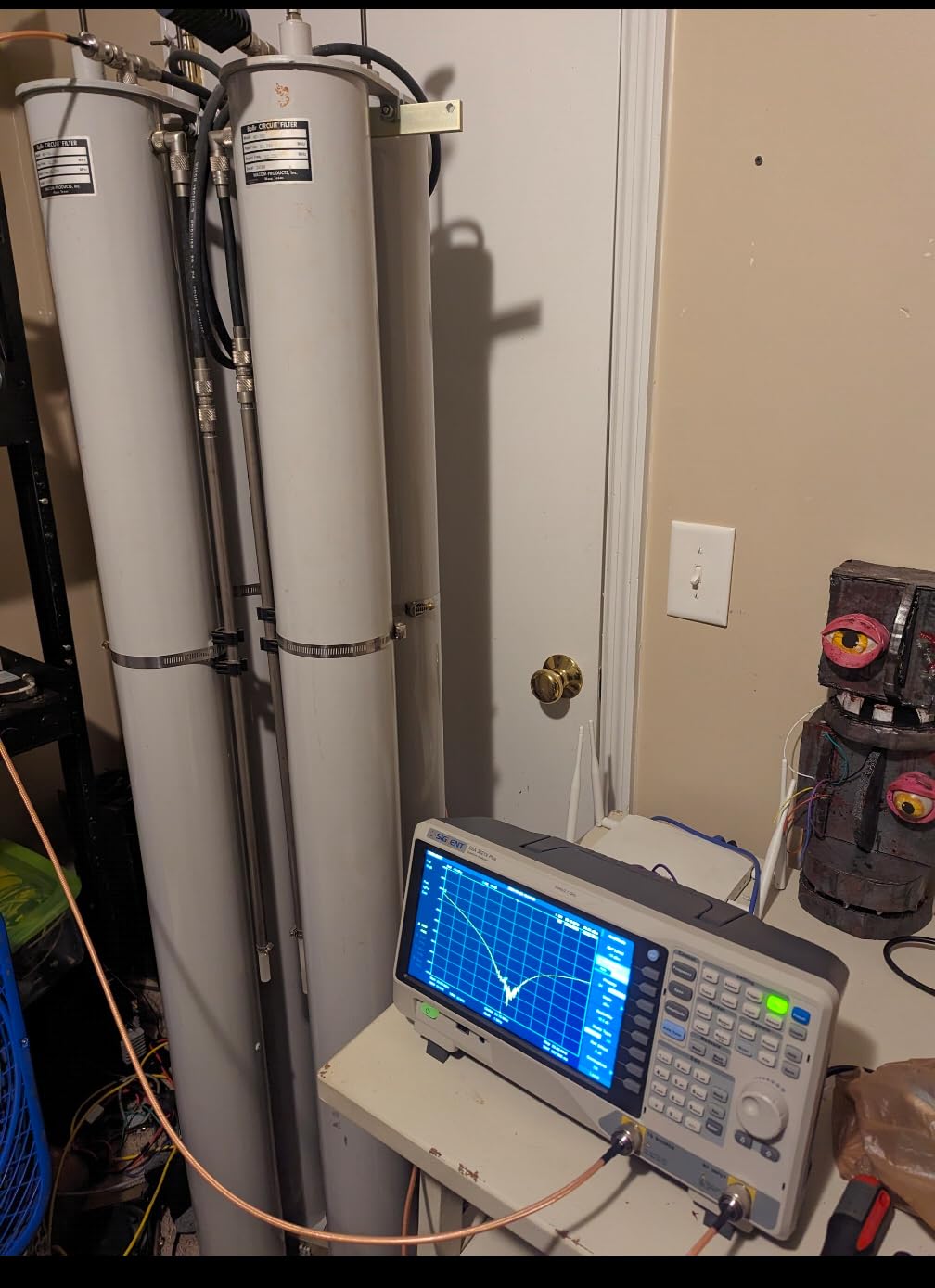 SSA3021X Plus - 2.1 GHz Spectrum Analyzer with Tracking Generator and Preamplifier customer photo 1