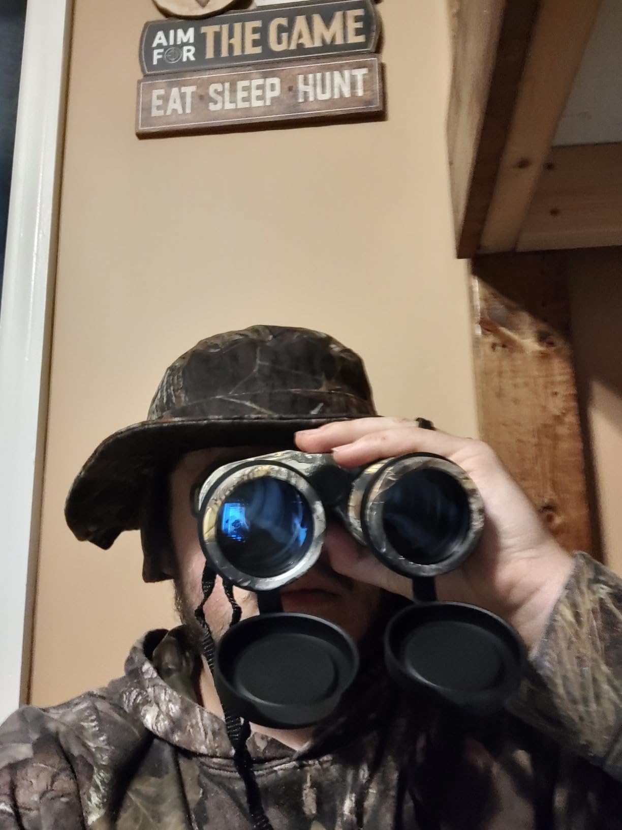 Bushnell Powerview 10x42 BoneCollector Binoculars -All-Purpose Adult Binoculars for Hunting, Birdwatching, Travel, Fishing & More, Realtree Edge Camo customer photo 1