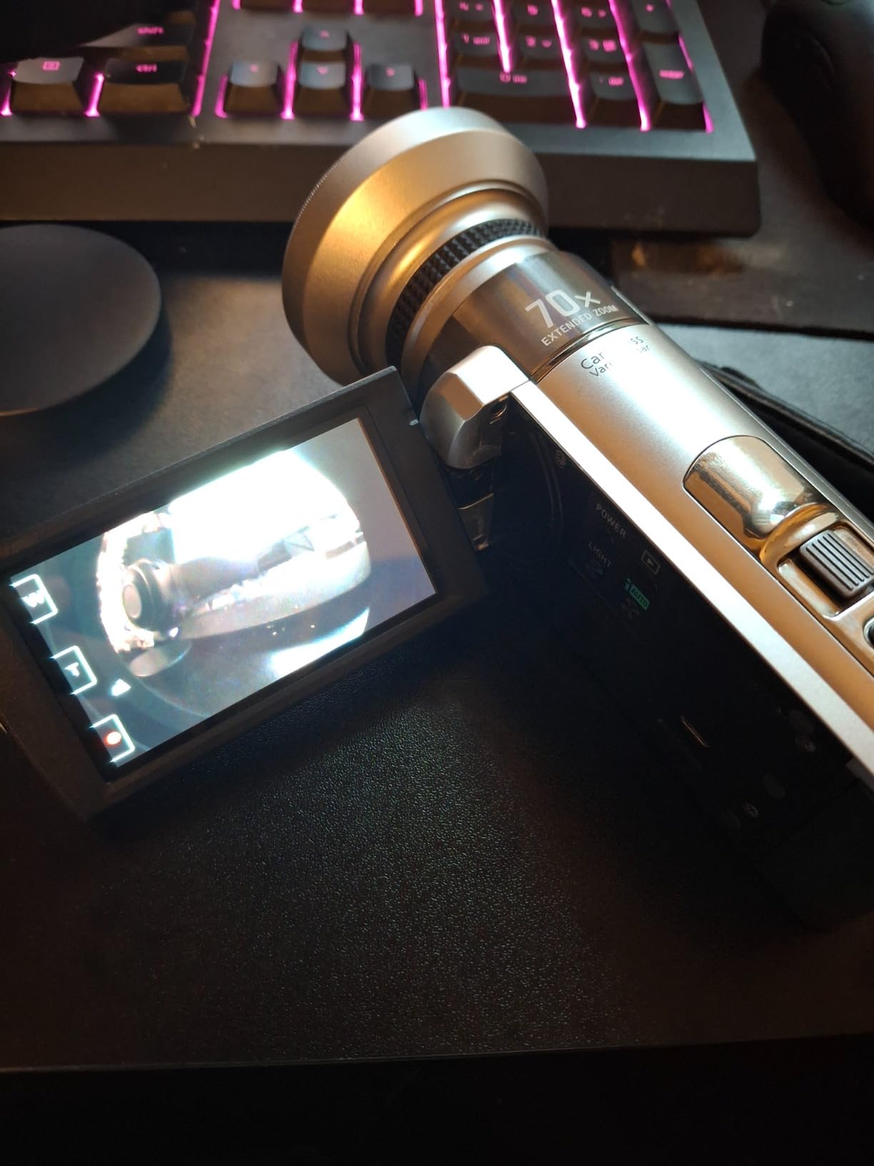 37mm 0.25X Super Fisheye Lens Additional Lens,Aluminum Alloy 2 Part Removable Macro Close-up Shooting Fisheye Effect Wide View Optical Glass Camera Photography Lens, is for 37mm Camera Lens Default customer photo 1