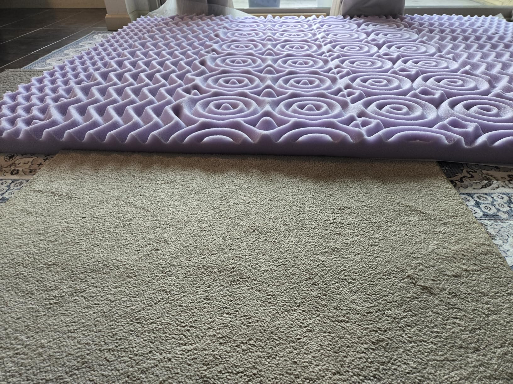 LUCID 3 Inch Gel Memory Foam Mattress Topper, Queen size - 5 Zones - Cooling Gel Infusion - CertiPur Certified Foam customer photo 1