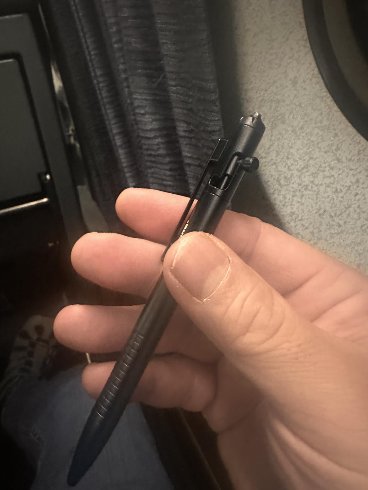 Nitecore NTP31 Bolt Action Tactical Pen with Tungsten Steel Glass Breaker customer photo 2