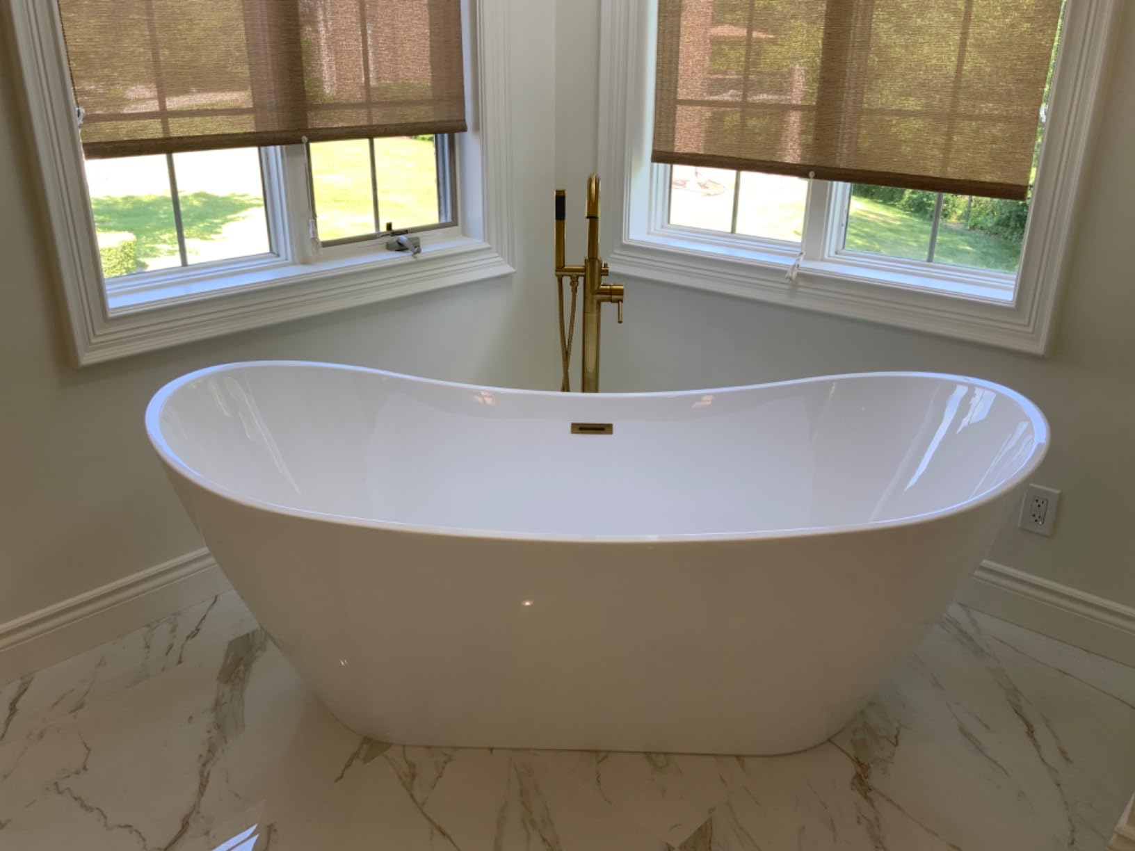 WOODBRIDGE Contemporary Single Handle Floor Mount Freestanding Tub Filler Faucet with Hand shower in Chrome Finish, F0002CHRD customer photo 2