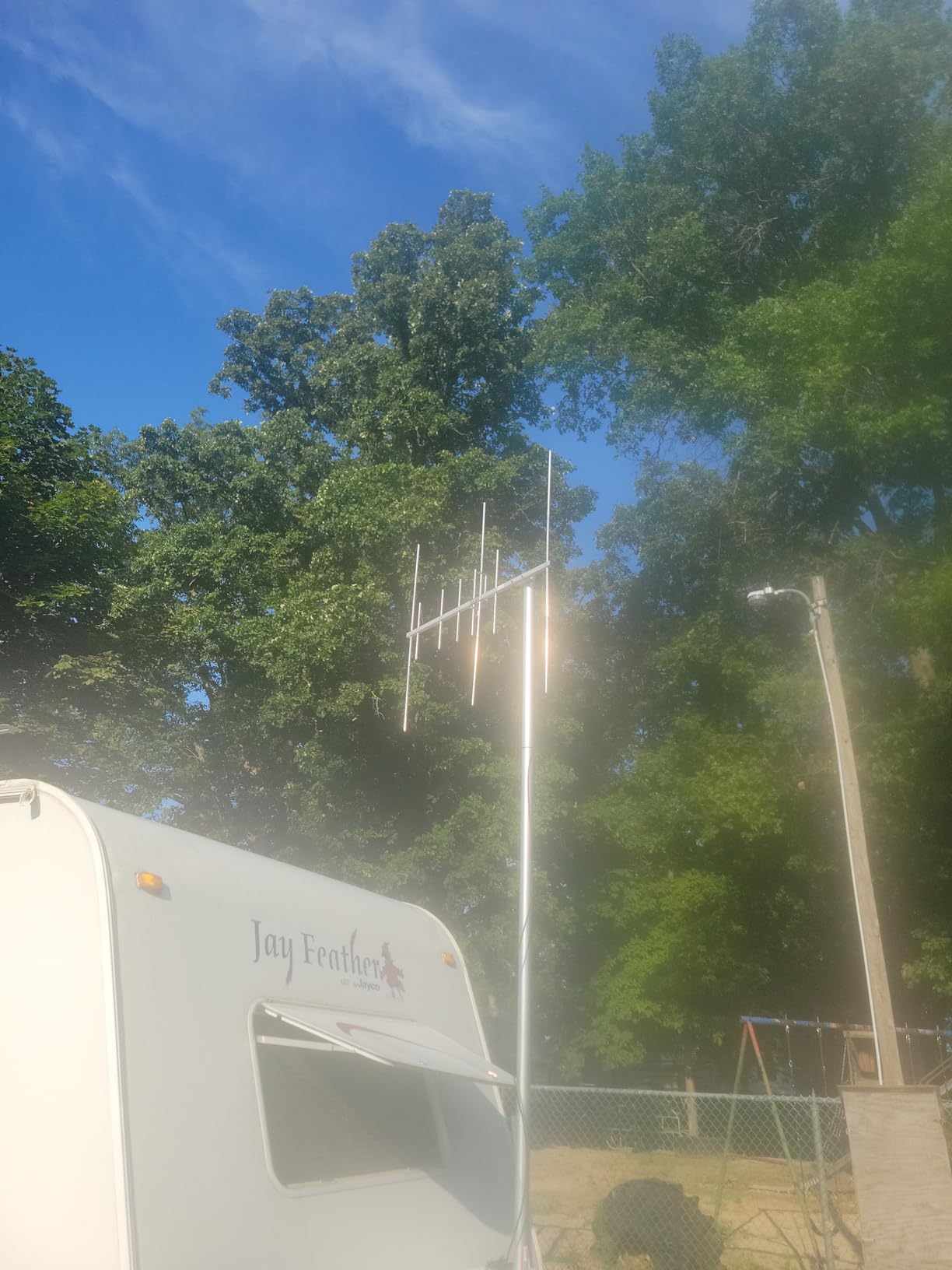 TWAYRDIO Yagi Ham Radio Antenna, Dual Band 2m 70cm VHF UHF Yagi, High Gain 8 Elements GMRS Vertical Base Antenna for Repeater System, HT Scanner, Satellite Work customer photo 2