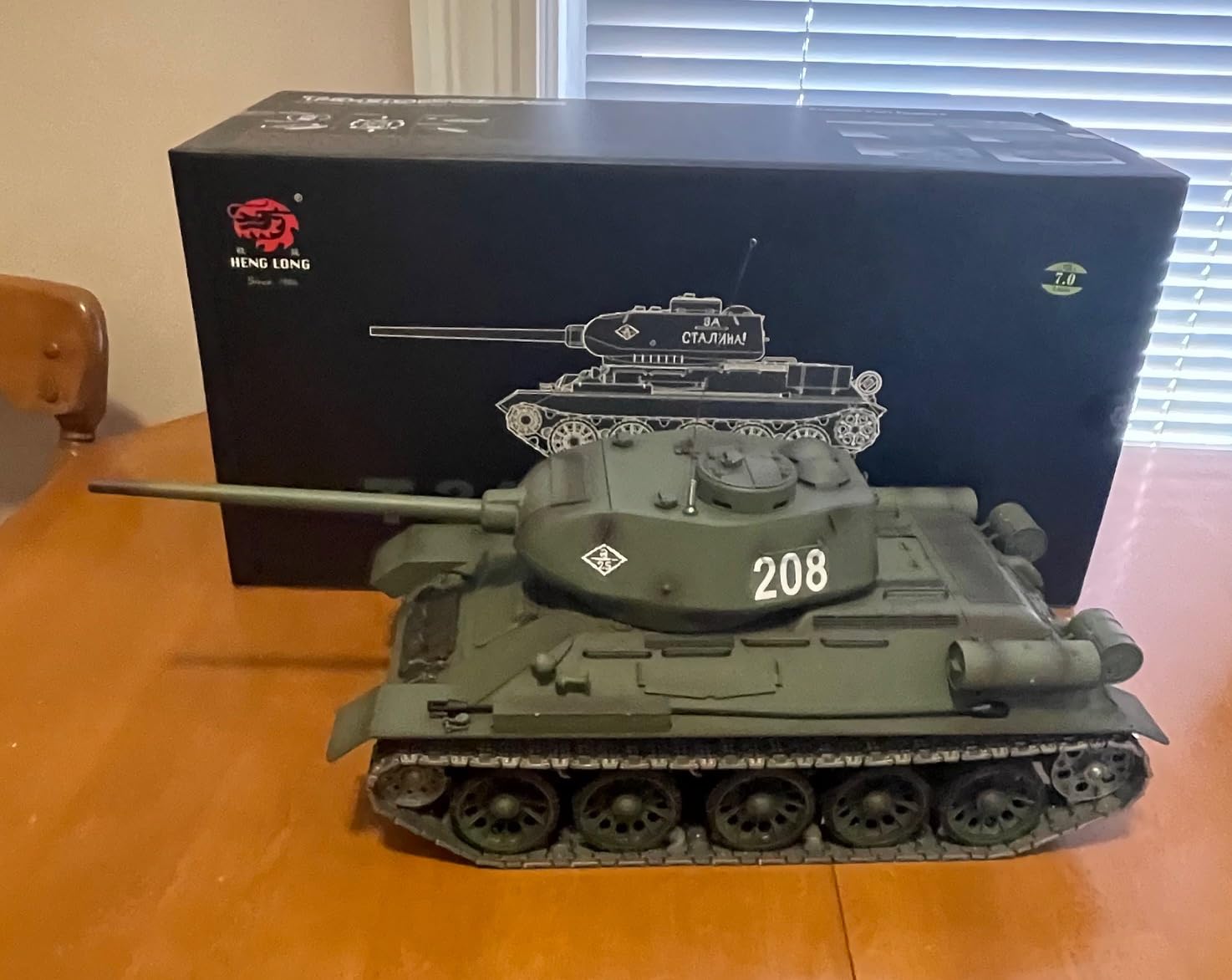 Heng Long Modified Edition 1/16 2.4ghz Remote Control Soviet Union T34 Tank Model(360-Degree Rotating Turret)(Steel Gear Gearbox)(3800mah Nimh Battery)(Metal Tracks & Sprocket Wheel & Idle Wheel) customer photo 1