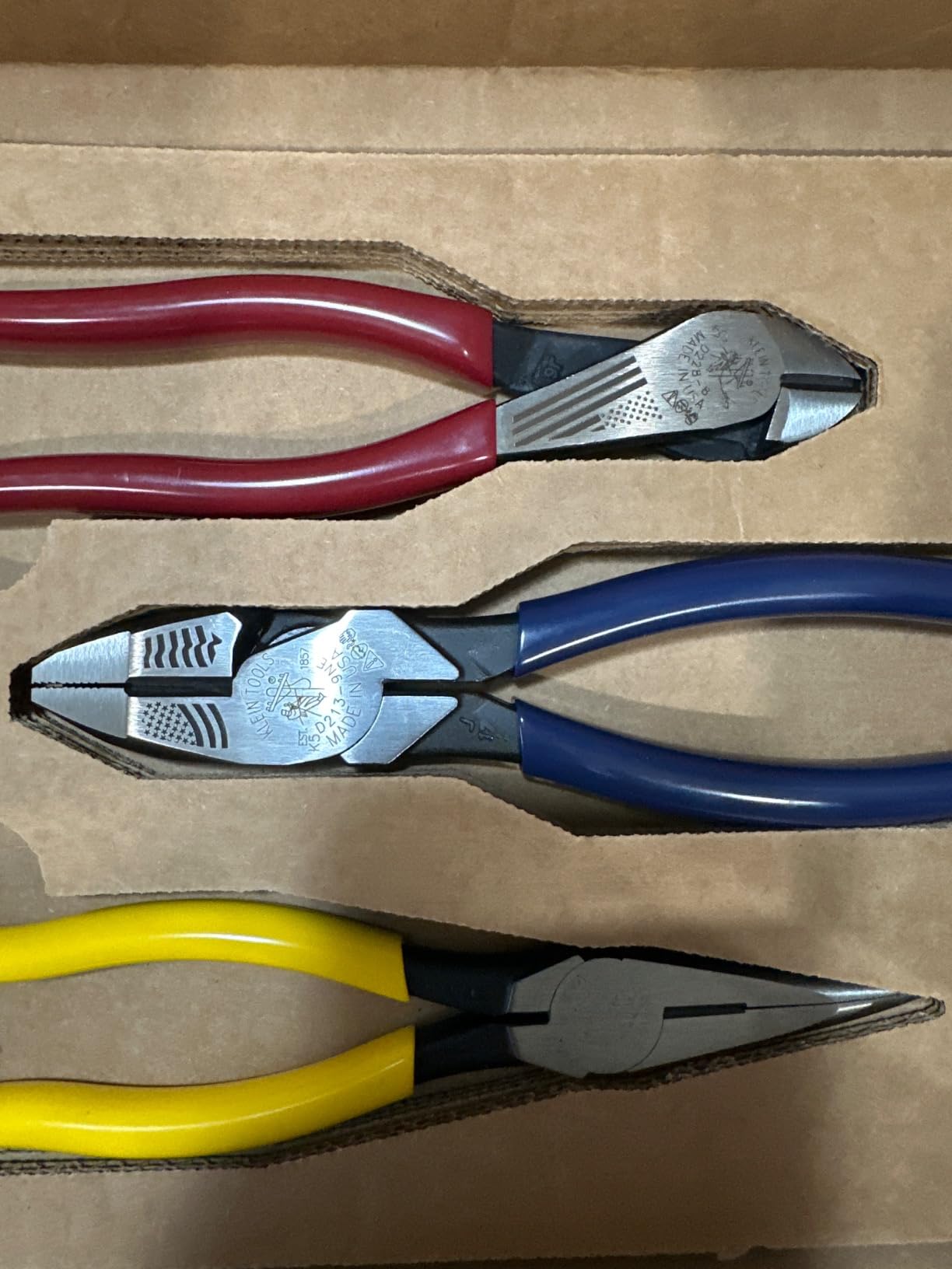 Klein Tools 80020 Plier Set, Made in USA, Lineman's Pliers, Diagonal Cutters, and Needle Nose, Induction Hardened Knives, 3-Piece customer photo 2