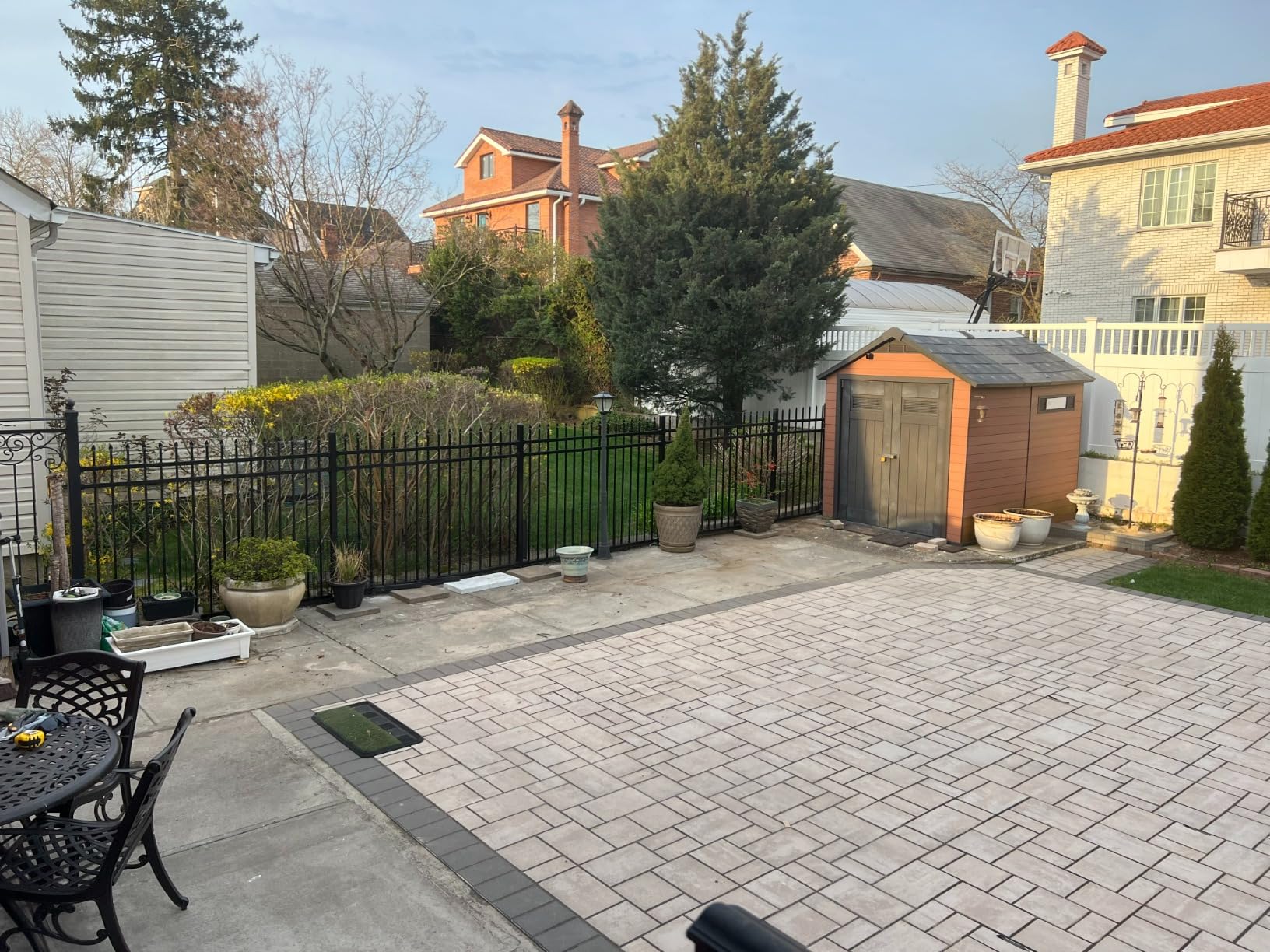 XCEL Black Steel Anti-Rust Fence Panel - Sharp End Pickets - 6.5ft W x 5ft H - Easy Installation - for Residential, Outdoor, Yard, Garden, Swimming Pool, on Concrete or Soil, 3-Rail, One Post included customer photo 2