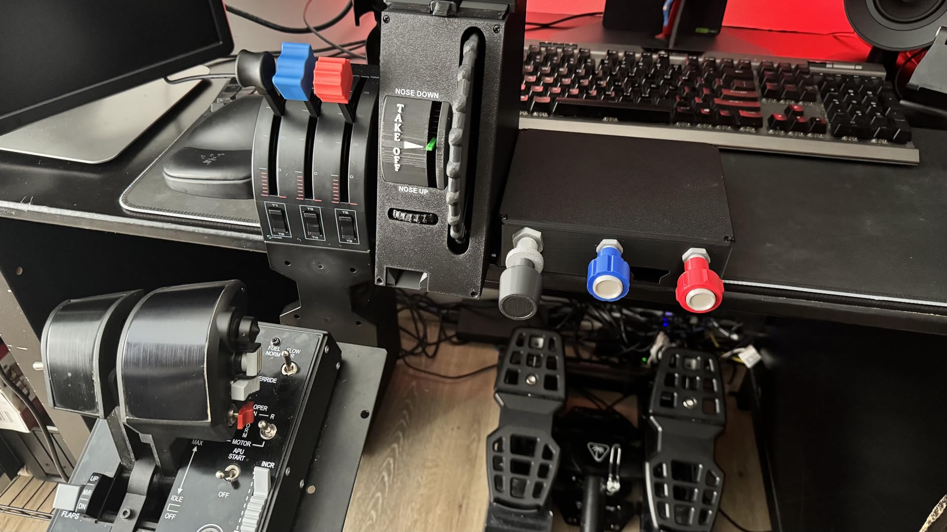 Flight Sim Stuff Cessna Style Throttle, Propeller and Mixture (TPM) Controller For Flight Sims PC/Mac customer photo 1