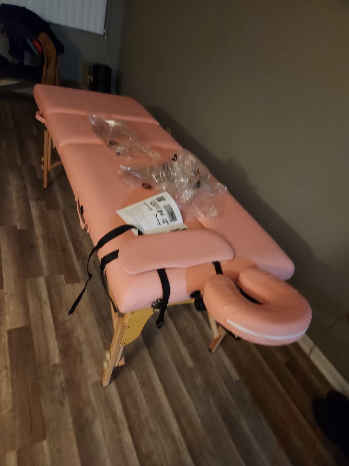 Giantex 84inch Folding Massage Table Lash Bed, Portable 3 Sections Spa Salon Tattoo Bed with Face Cradle Armrests Wooden Legs, Professional Massage Bed Height Adjustable with Carry Case (White) customer photo 1