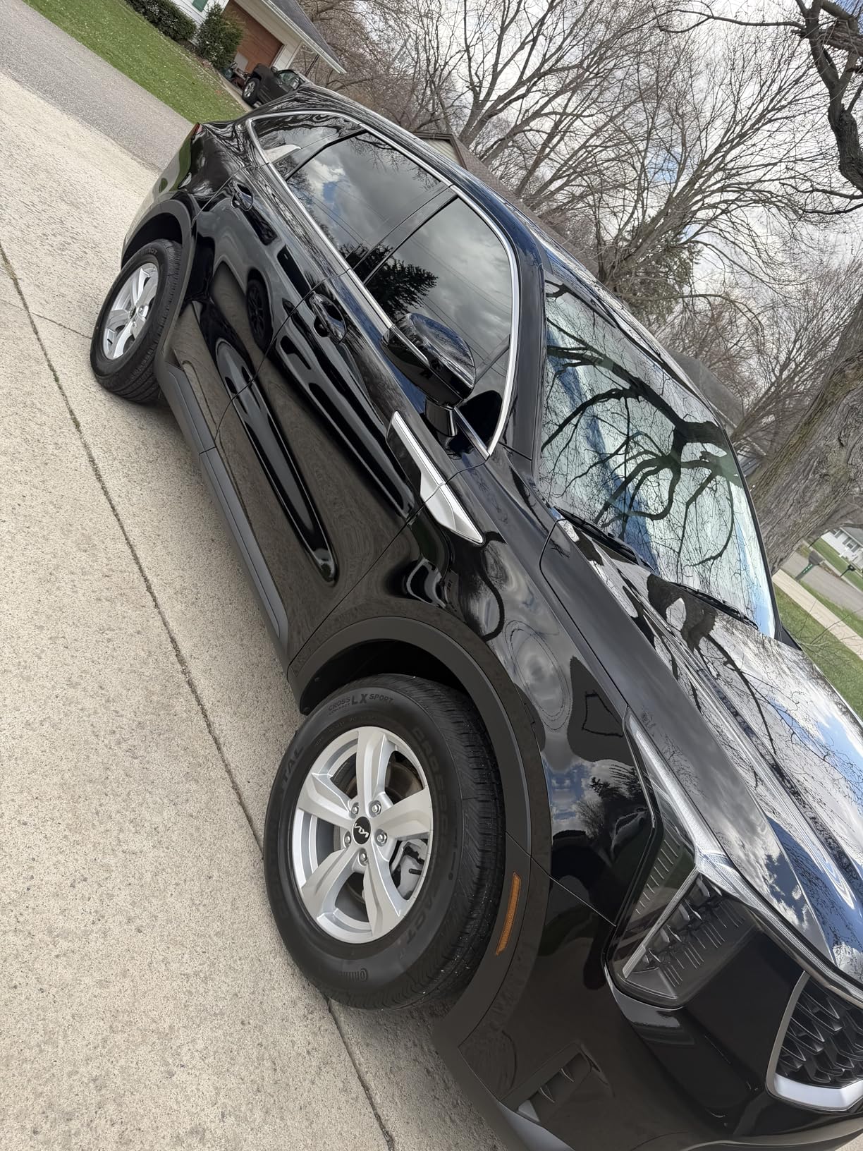 Adam's Advanced Graphene Ceramic Coating (Standard Kit) - 10H Graphene Coating for Auto Detailing, 9+ Years of Car Protection & Patented UV Technology customer photo 1