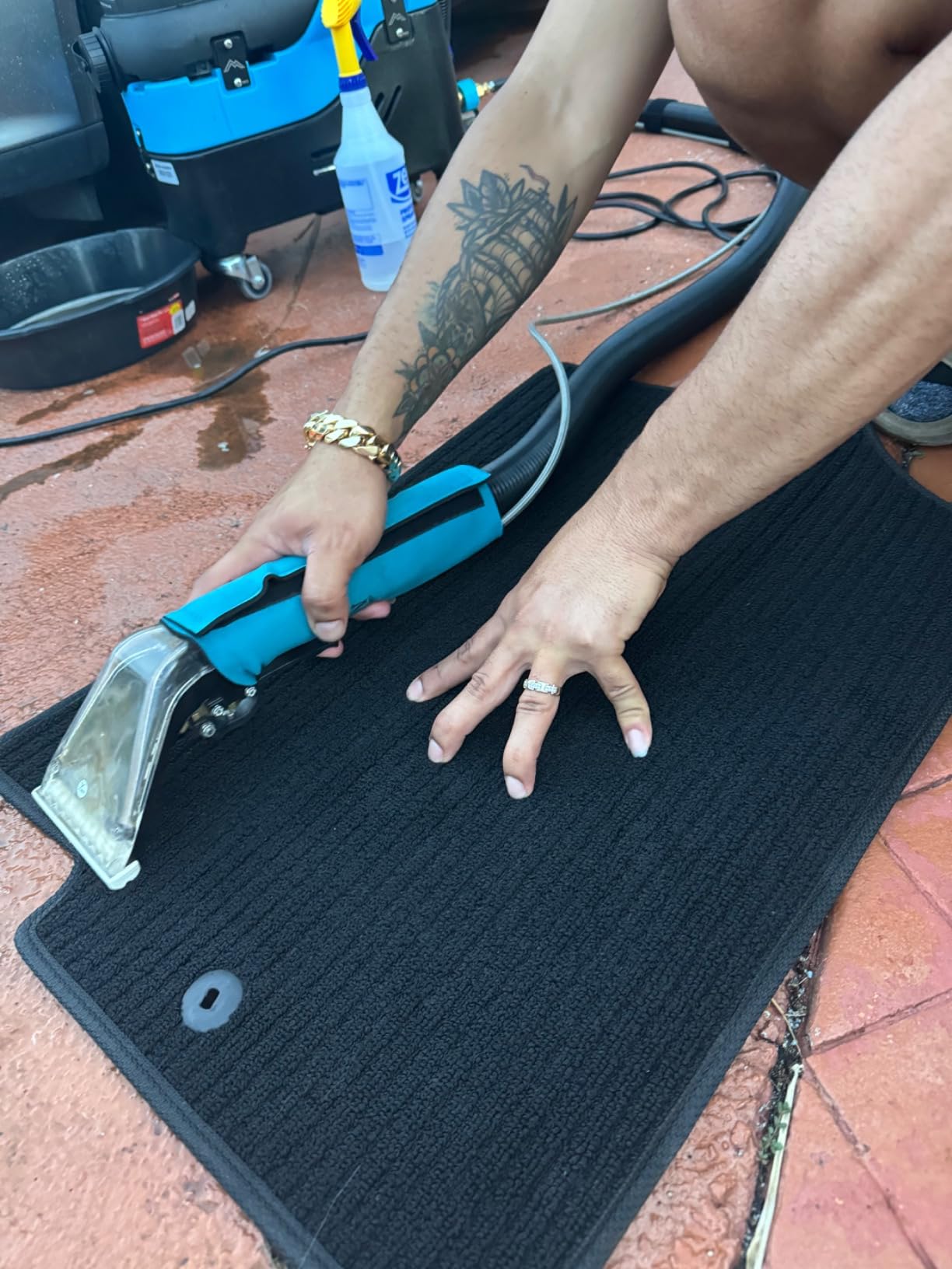 Mytee S300-H Tempo Heated Spotter - 1 Gallon Unit - Heated Carpet Extractor - Interior Carpet Maintenance (S-300H Heated Tempo) customer photo 2