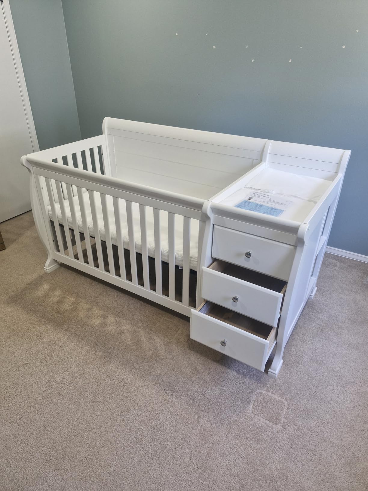 Davinci Kalani 4-in-1 Convertible Baby Crib & Changing Table Combo - GREENGUARD Gold Certified - Toddler Bed, Daybed, Full-Size Bed Conversion - 4 Adjustable Mattress Heights - Gray customer photo 1