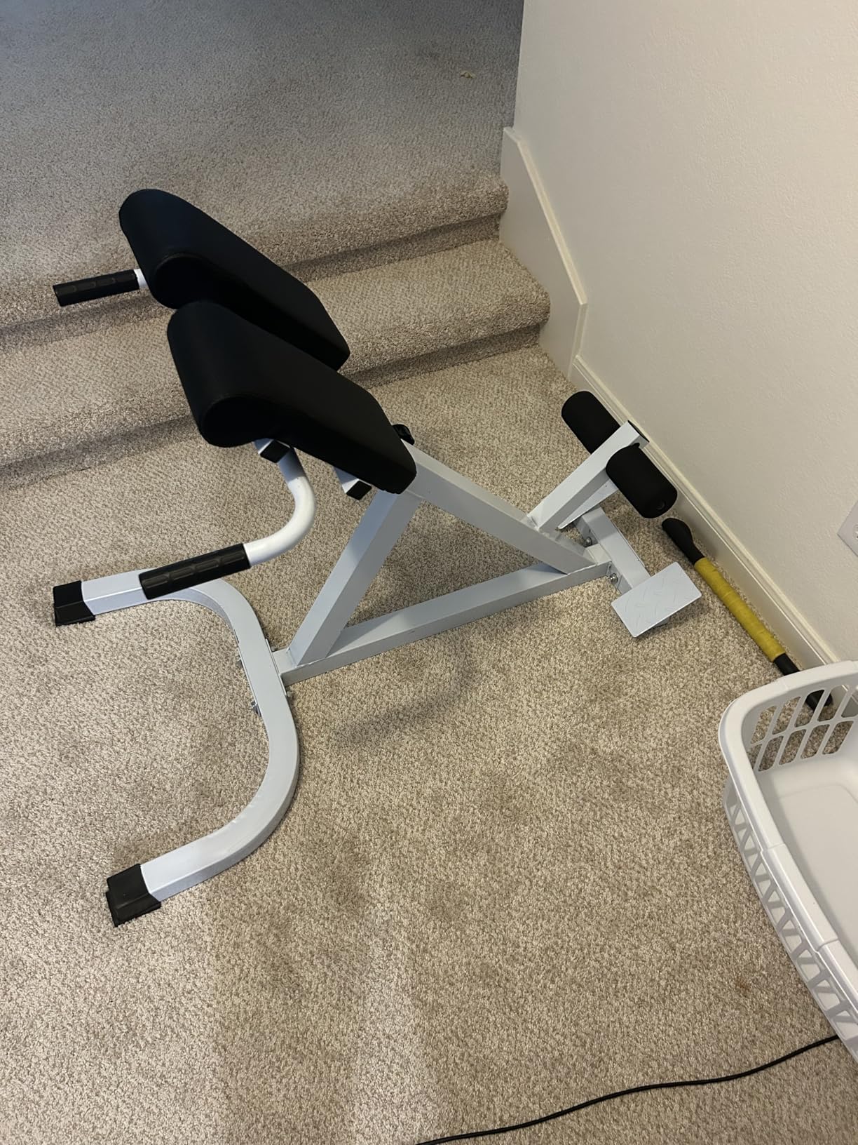 Roman Chair Back Extender - Angle & Height Dual Adjustable Hyperextension Bench for Home Gym - Adjustable Back Exercise Machine Fitness Equipment customer photo 1