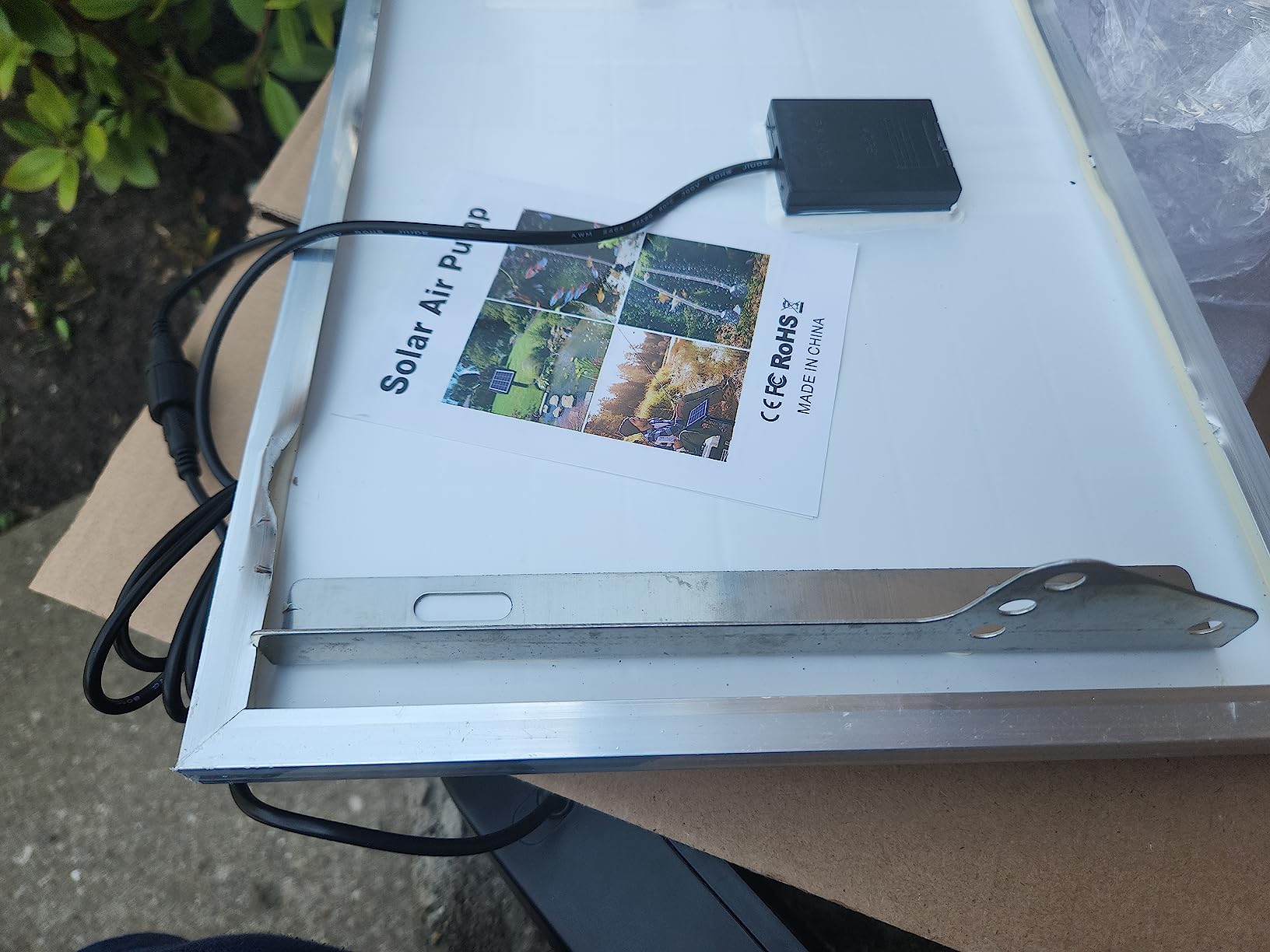 Lewisia Solar Aerator Air Pump Battery with Air Hoses and Bubble Stones Fish Tank Pond Bubble Oxygenator (10W) customer photo 2