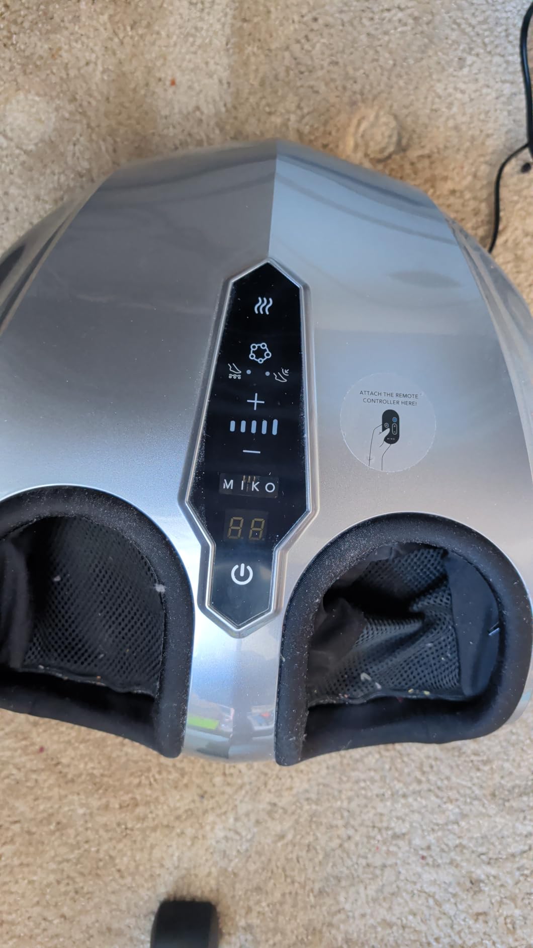 MIKO Foot Massager Machine - Deep Kneading, Shiatsu, Air Compression, and Heat Therapy - Plantar Fasciitis, Diabetics, Neuropathy, Fits Up to Men Size 12 customer photo 1