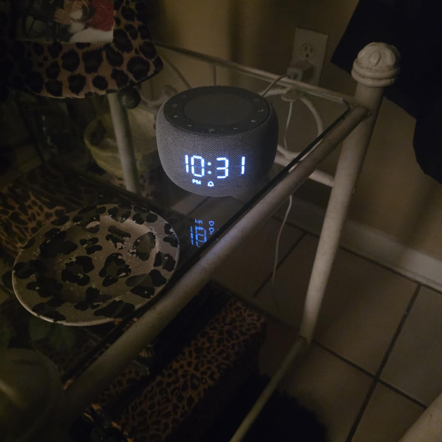 Buffbee Alarm Clock with Sound Machine for Bedrooms - 2-in-1 White Noise Machine for Sleep, Gentle Wake-Up with Soft Alarm Sounds, Ambient Night Light, Plug-in, Sleep Better, Wake Gently customer photo 1