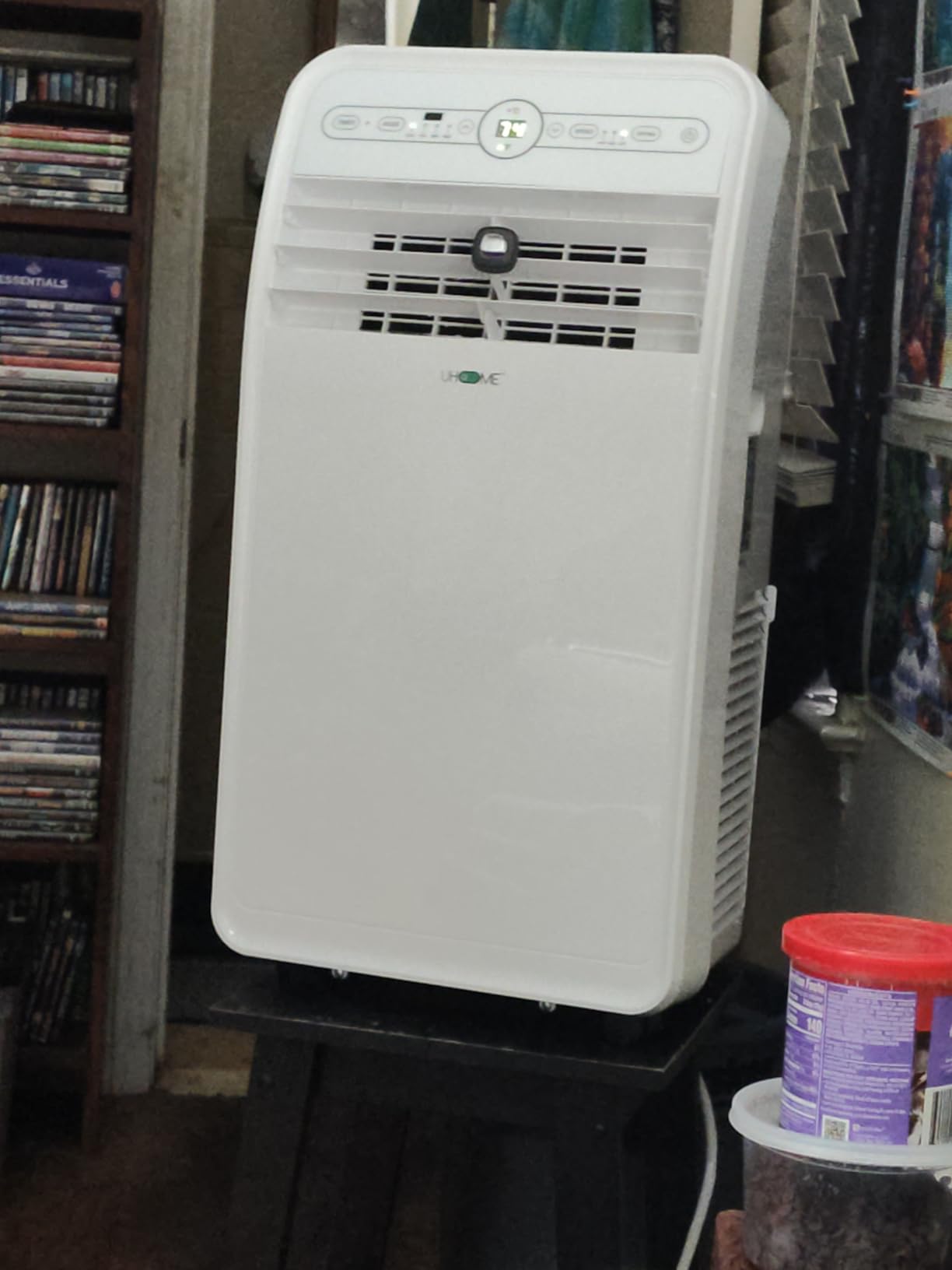 Uhome 12000 BTU Portable Air Conditioner w/Heater up to 450 Sq. Ft, Ac Heater Combo Window Unit, Portable AC Unit with Dehumidifier & Fan, Cools & Heats,Remote Control and Window Kit Included,White customer photo 1