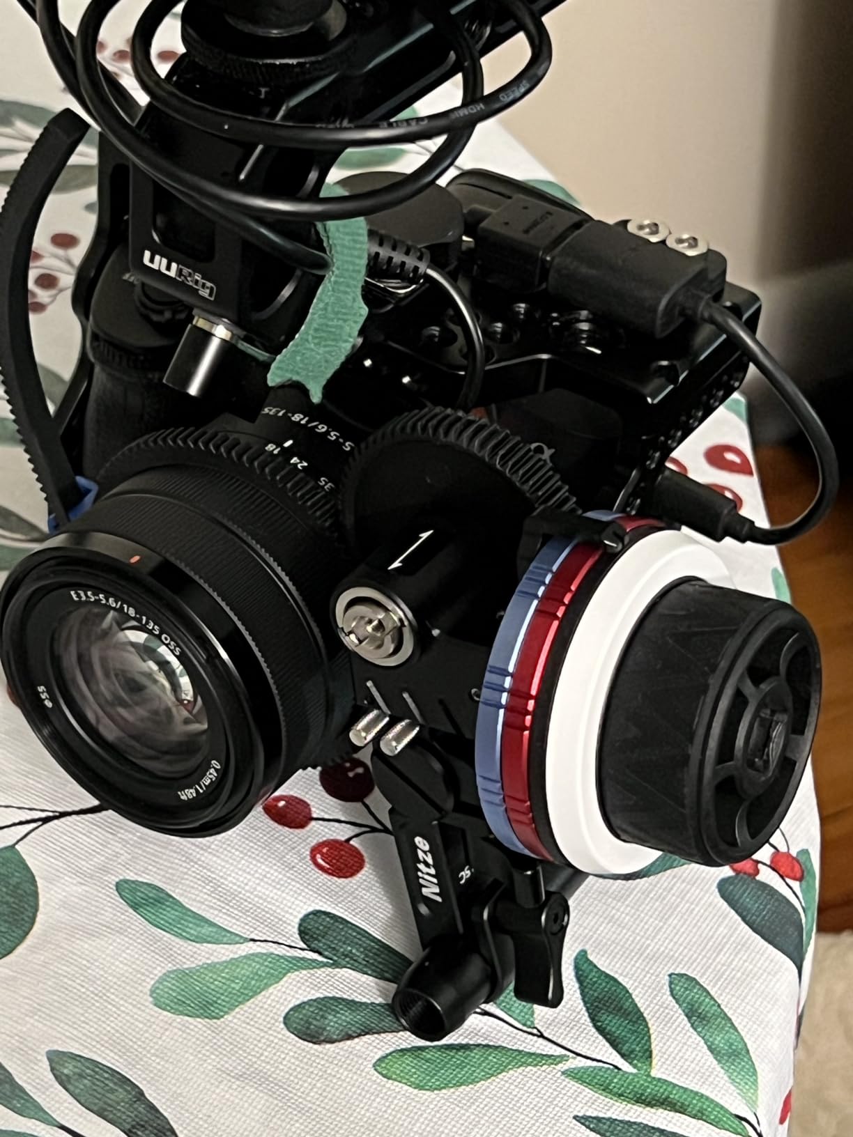 Nitze Mini Follow Focus with 15mm Rod, Gear Ring Belt, 3 Reversible Drive Gears and A/B Hard Stops customer photo 2