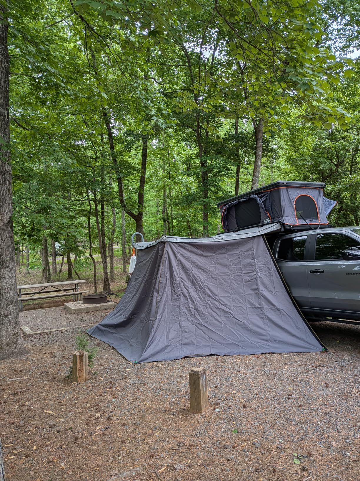 Overland Vehicle Systems 19689909 HD Nomadic 270 LTE Awning Passenger Side | 65 Sq Ft of Coverage | Dark Gray Fabric with Black Travel Cover Included | Twist and Lock Technology | Weather-Resistant customer photo 1