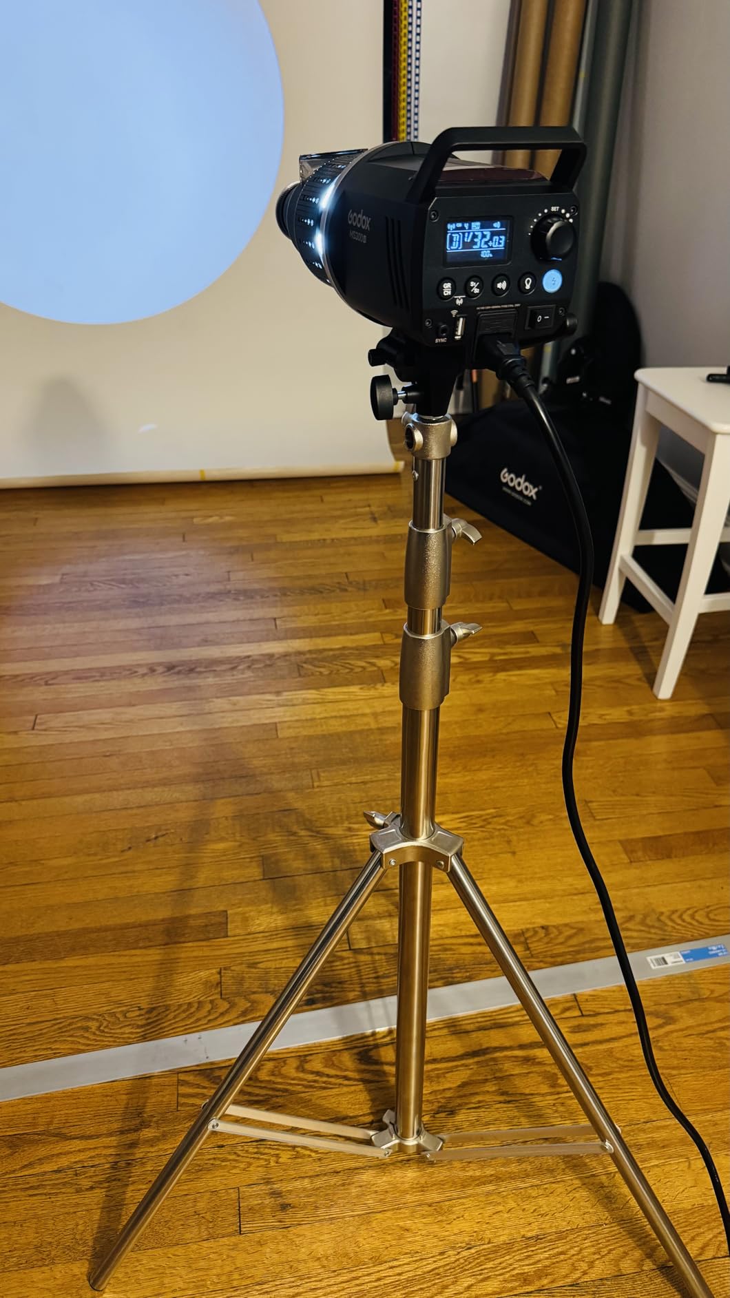 Godox MS300V MS300-V Studio Flash Strobe, MS300 V 300W Monolight with Bowens Mount, 2.4G Wireless X System, LED Modeling Lamp, 0.1-1.8s Recycle customer photo 1