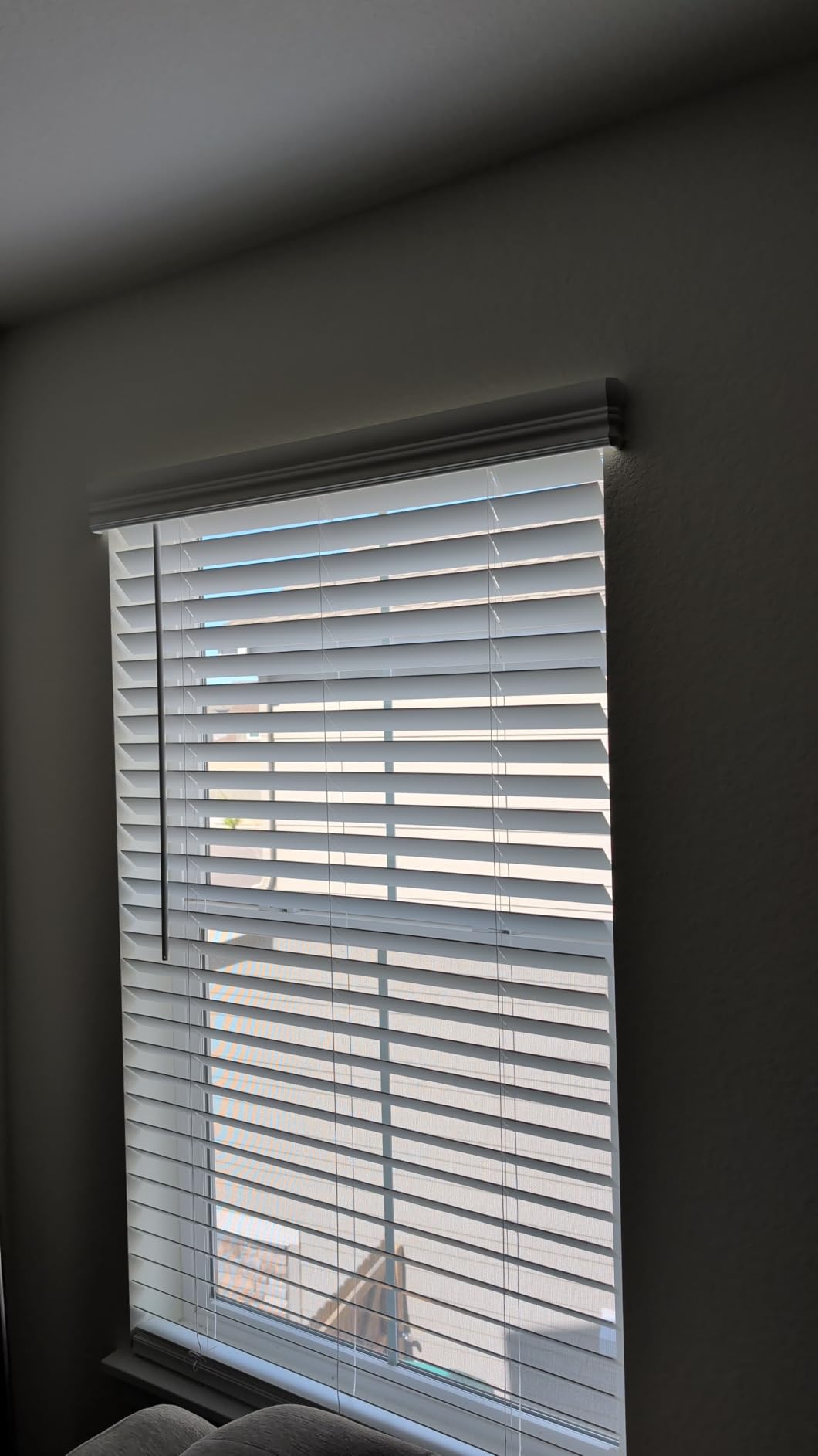 Lotus & Windoware Cordless, 2 Inch Faux Wood Blind, 34.5