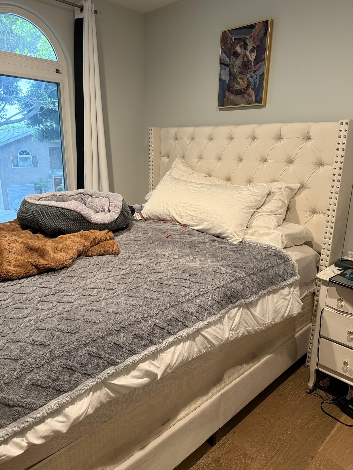 Jocisland Queen Size Bed Frame 61.4